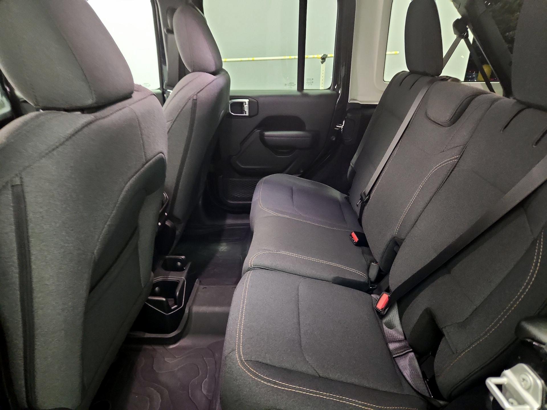 Thumbnail: 2024 Jeep Wrangler - 19