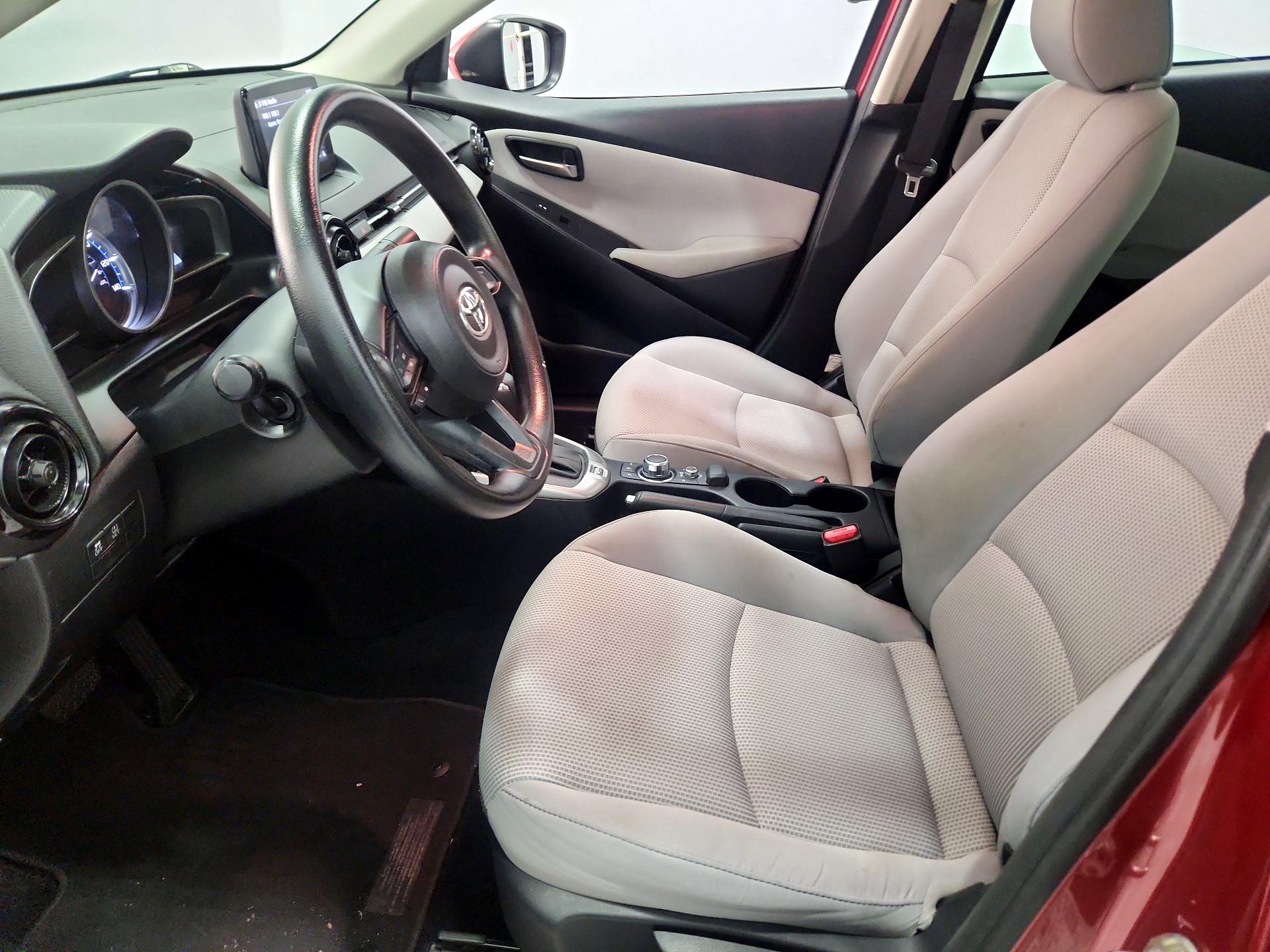 Thumbnail: 2020 Toyota Yaris - 11