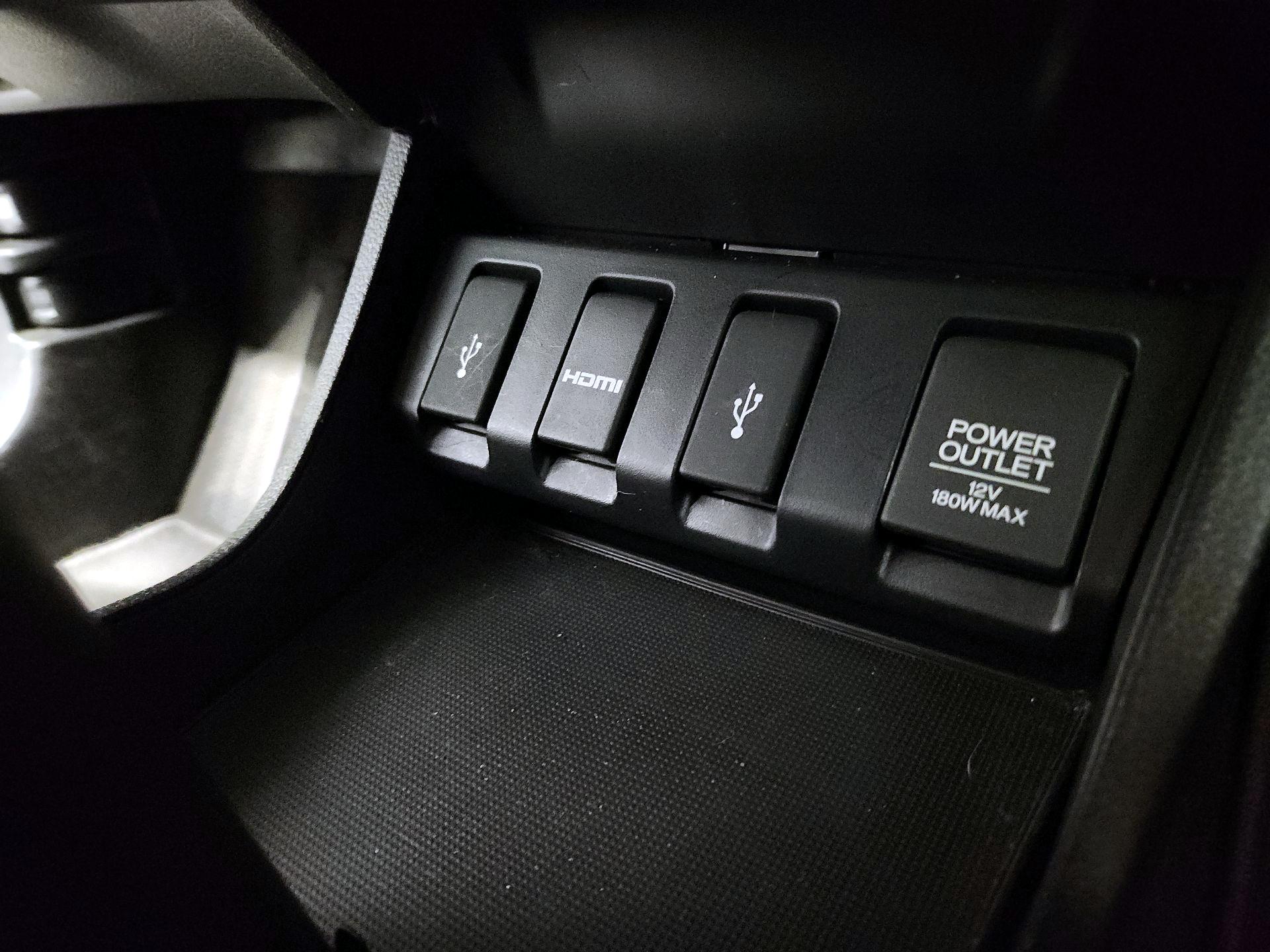 Thumbnail: 2018 Honda HR-V - 18