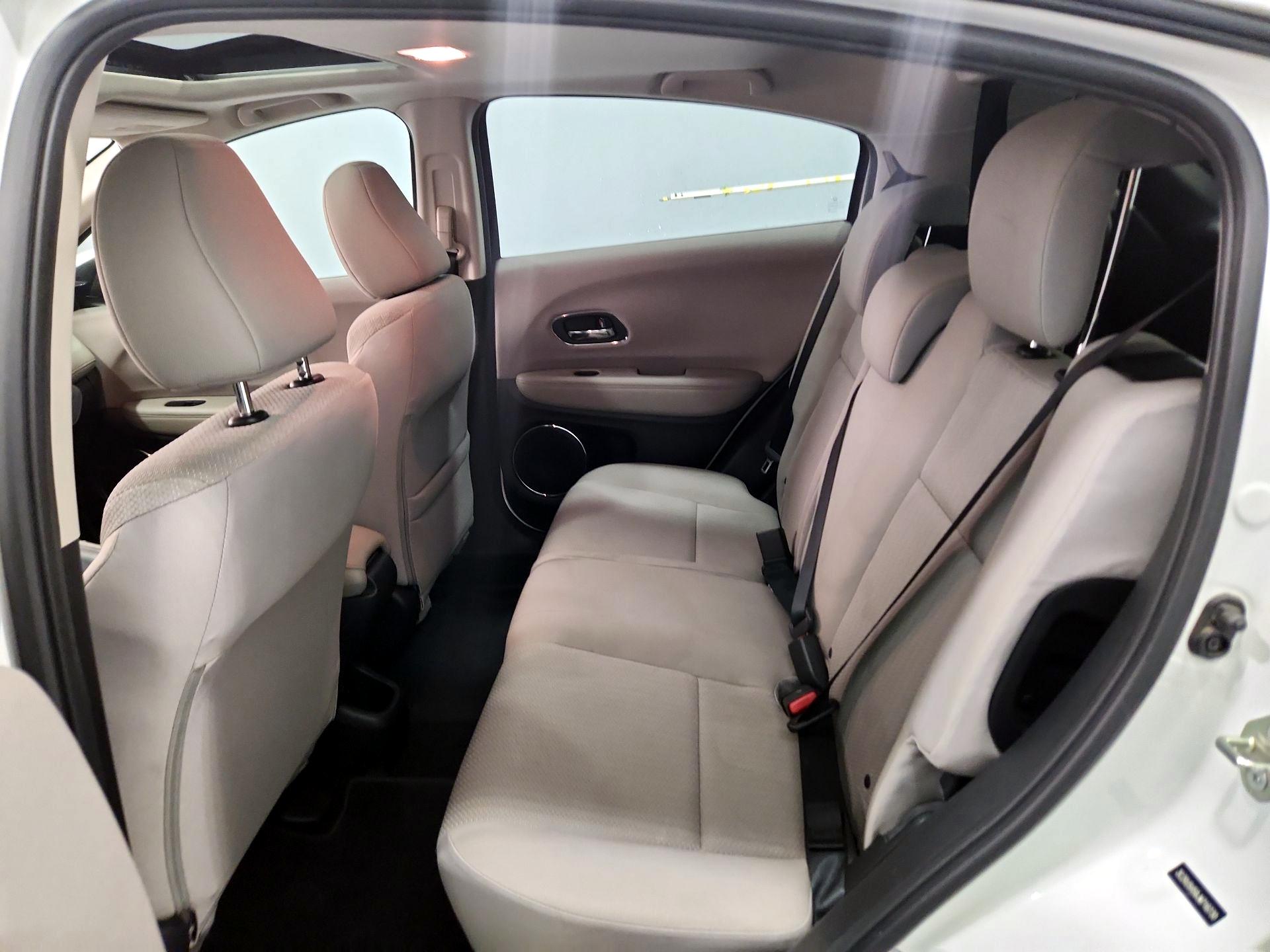 Thumbnail: 2018 Honda HR-V - 20