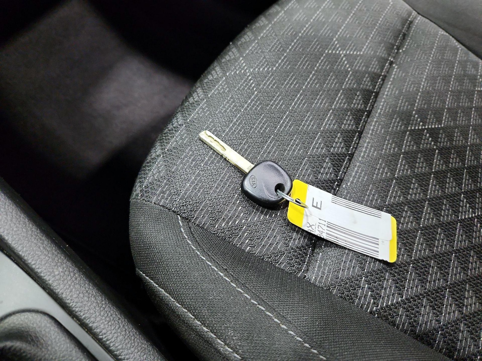 2018 Kia RIO LX - Photo 22