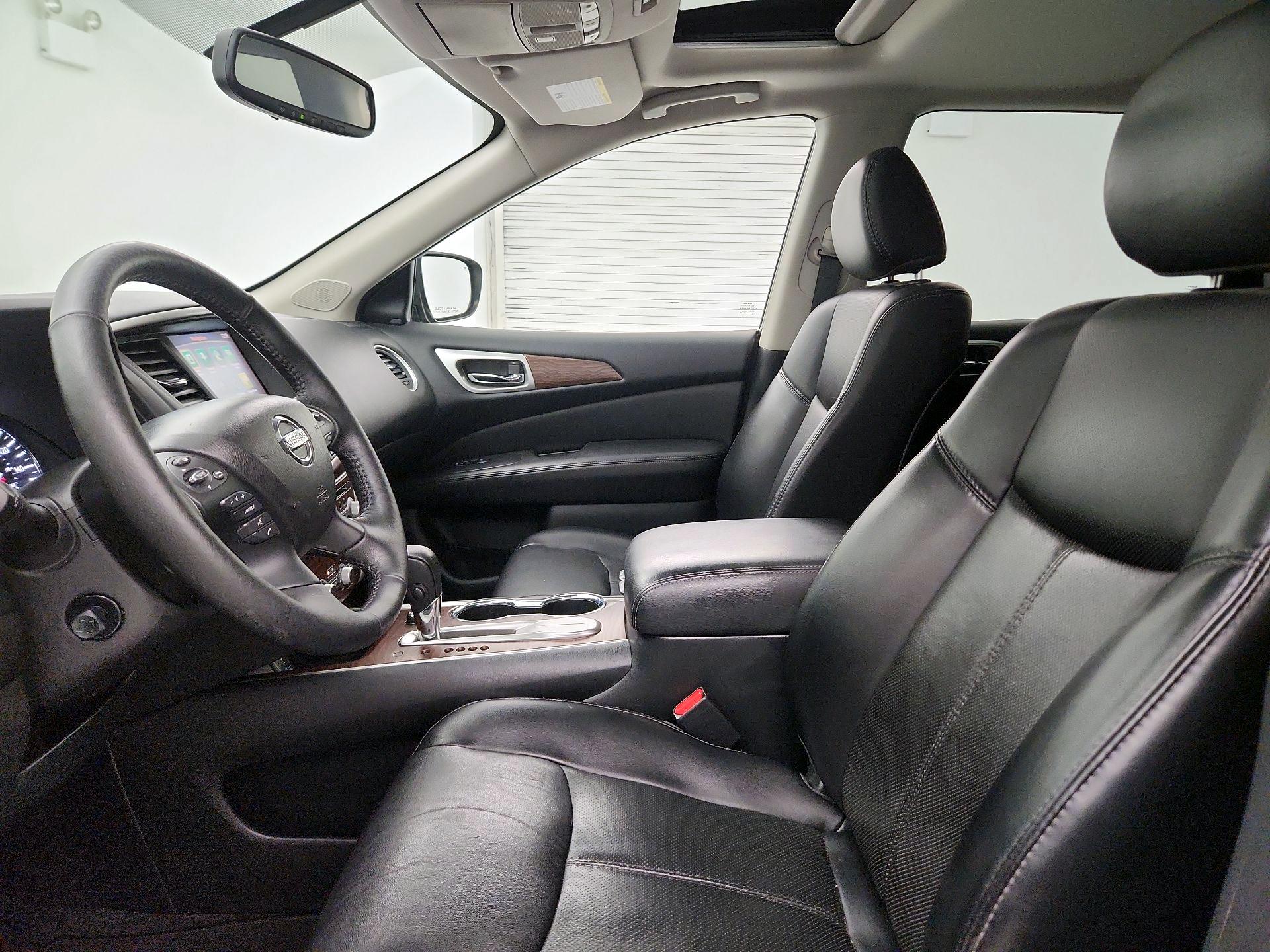 Thumbnail: 2019 Nissan Pathfinder - 11