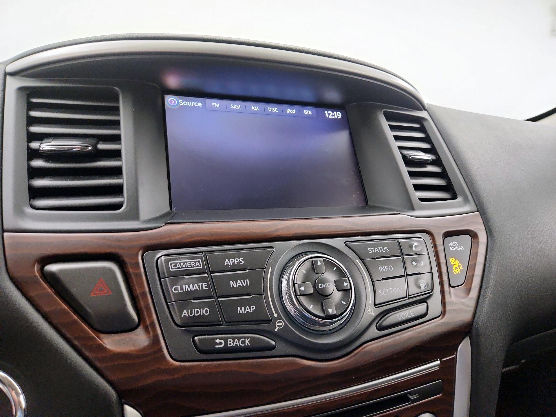 Thumbnail: 2019 Nissan Pathfinder - 16