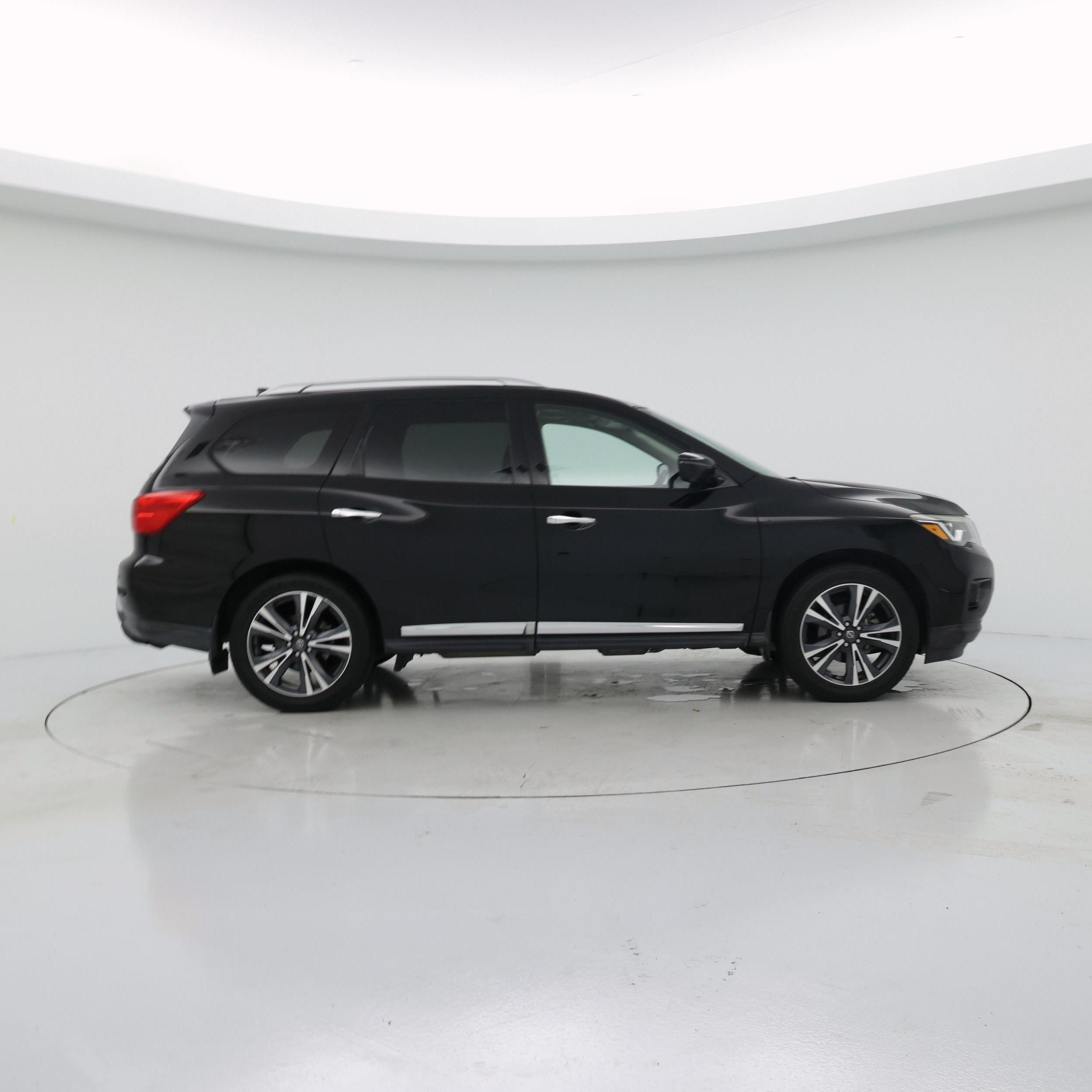Thumbnail: 2019 Nissan Pathfinder - 7