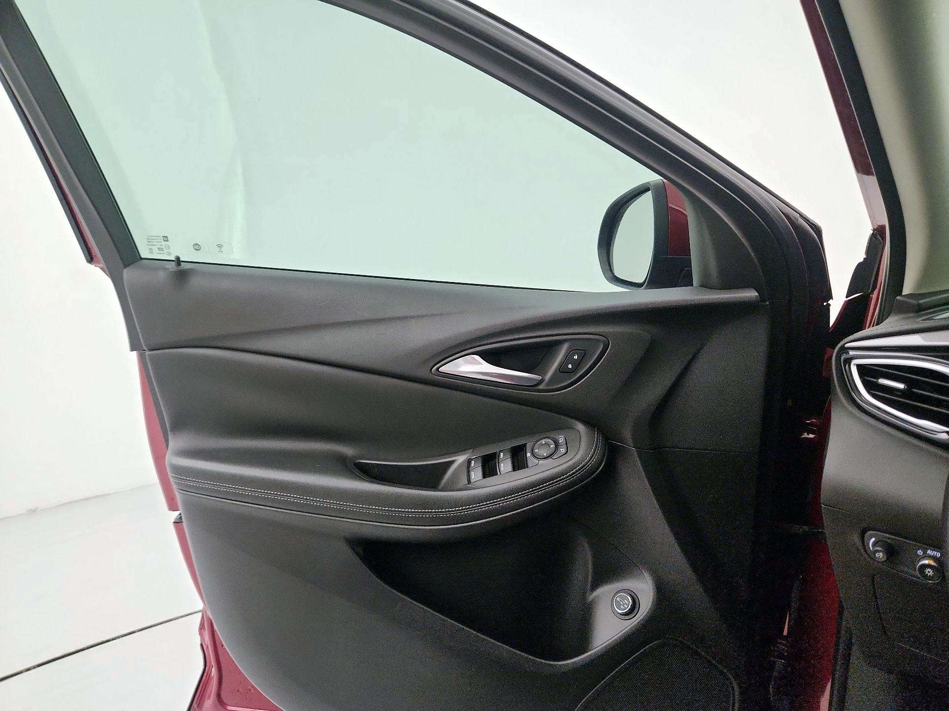 Thumbnail: 2020 Buick Encore GX - 12