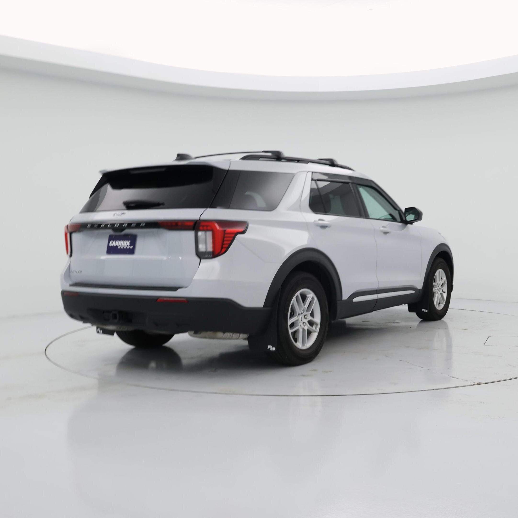 Thumbnail: 2025 Ford Explorer - 8