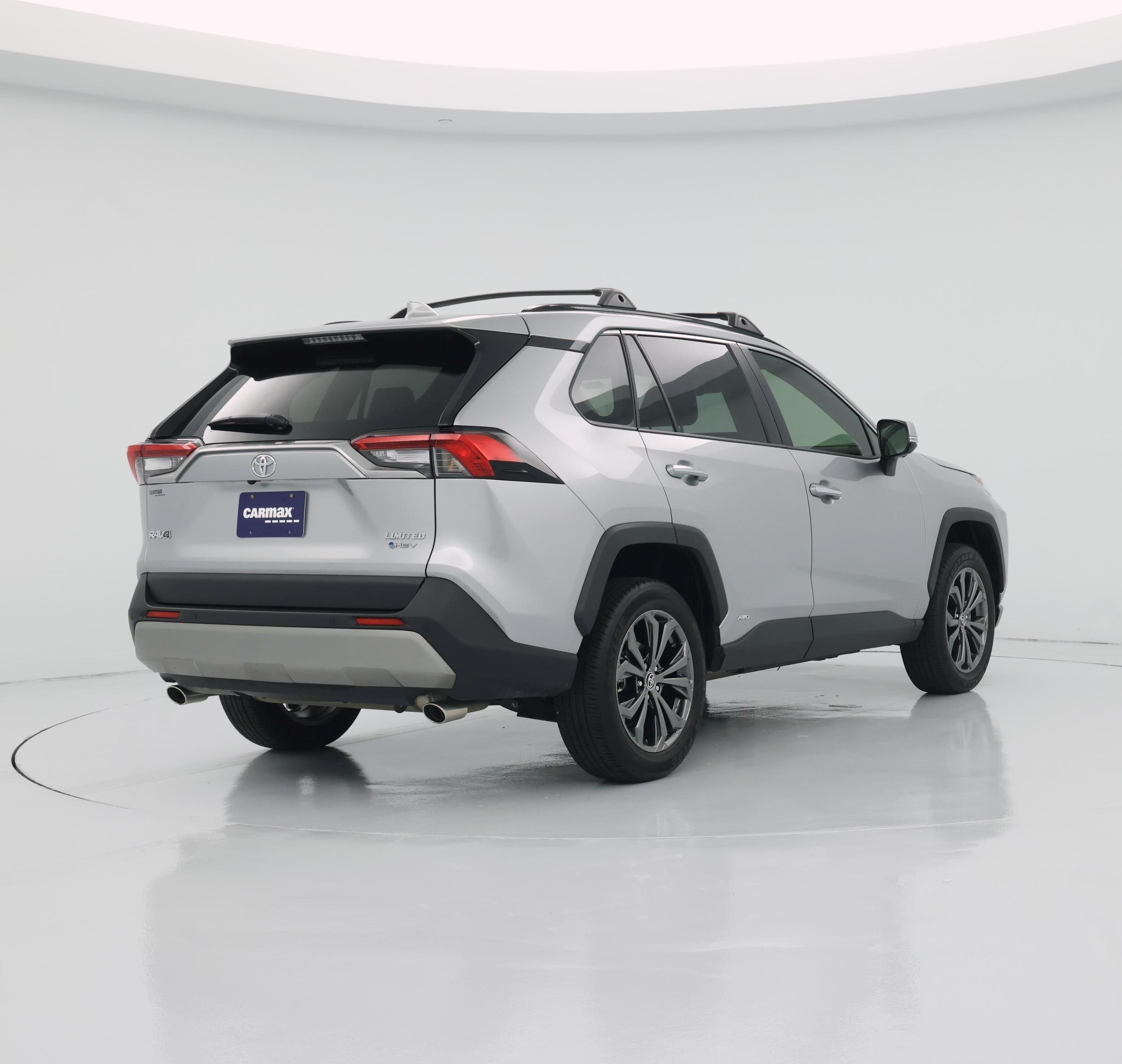 Thumbnail: 2025 Toyota RAV4 - 8