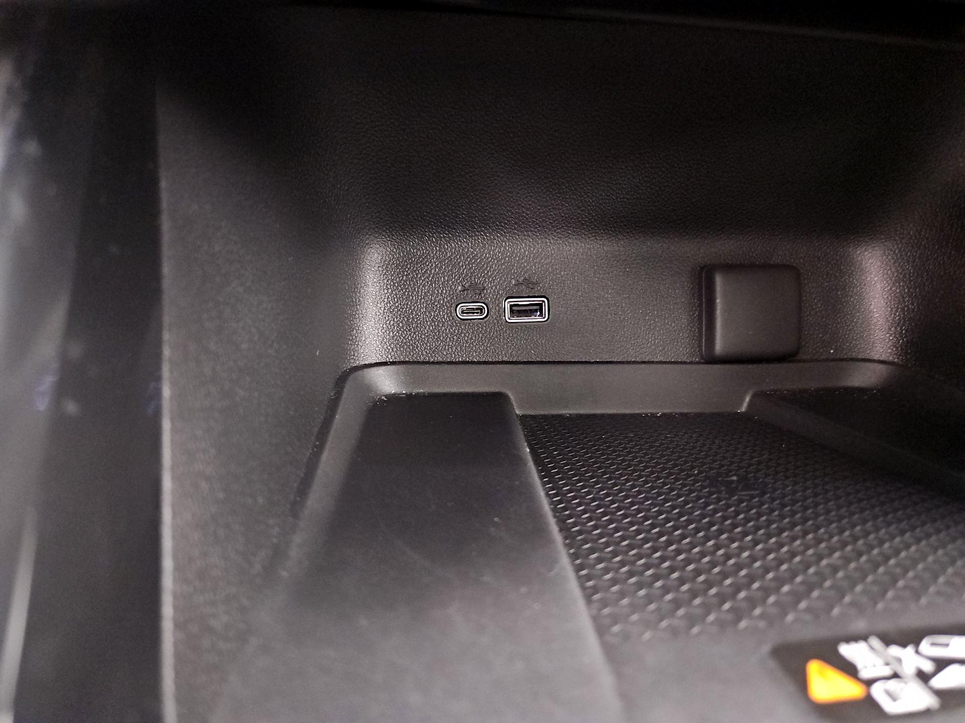 Thumbnail: 2024 Chevrolet Traverse - 18