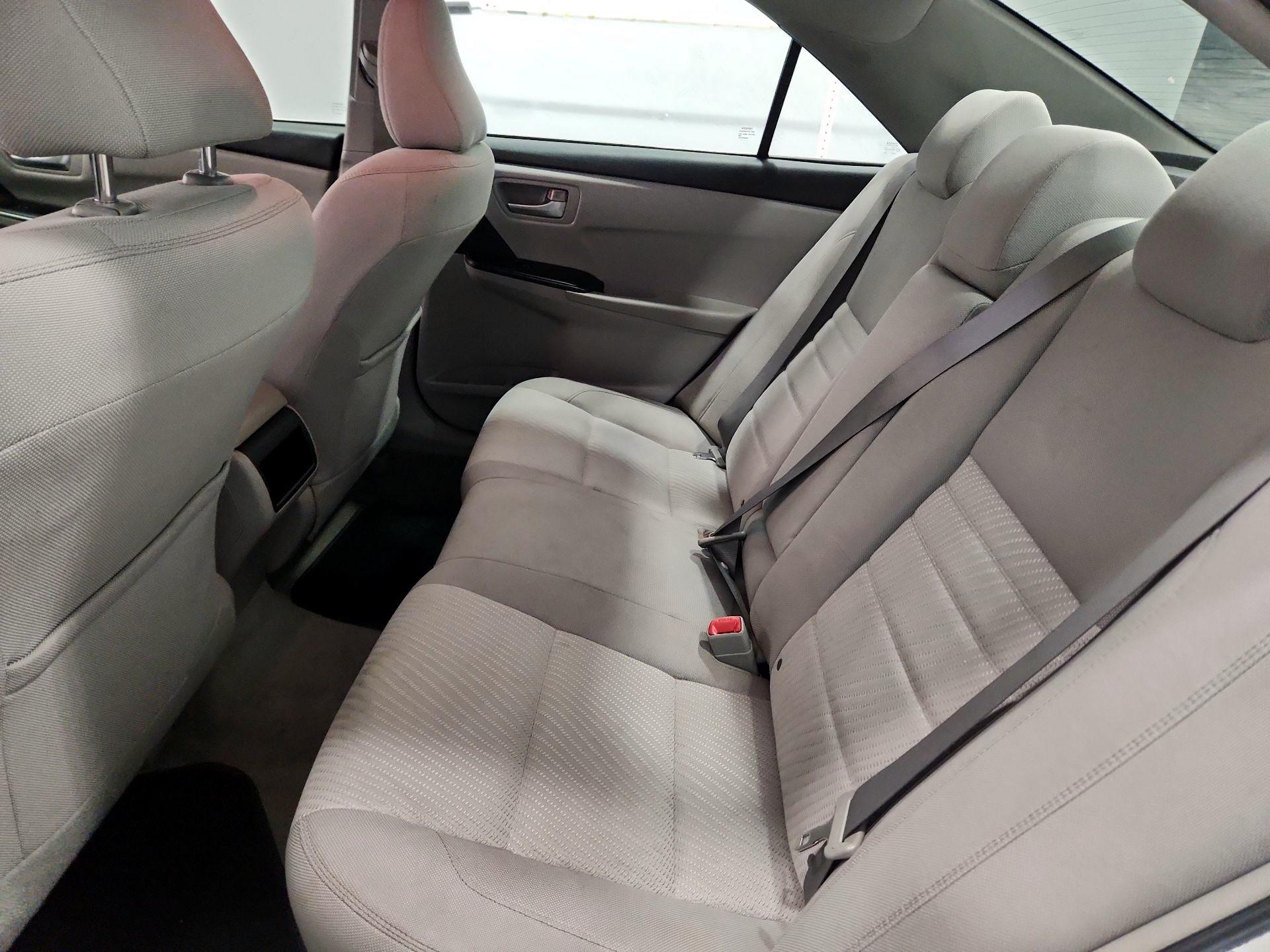 Thumbnail: 2017 Toyota Camry - 19