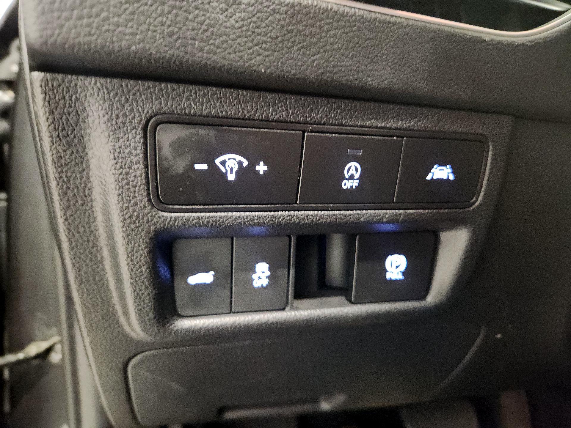 Thumbnail: 2023 Hyundai Sonata - 13