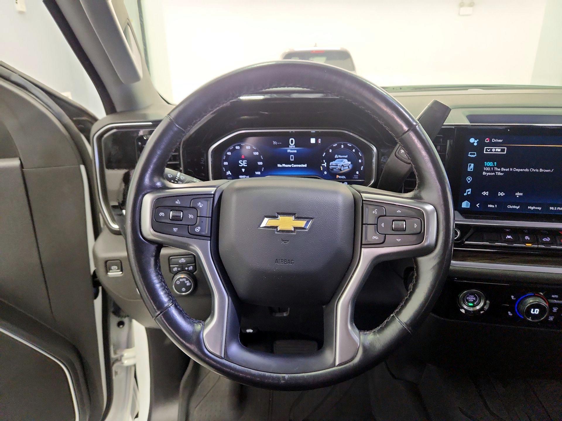 Thumbnail: 2022 Chevrolet Silverado 1500 - 10