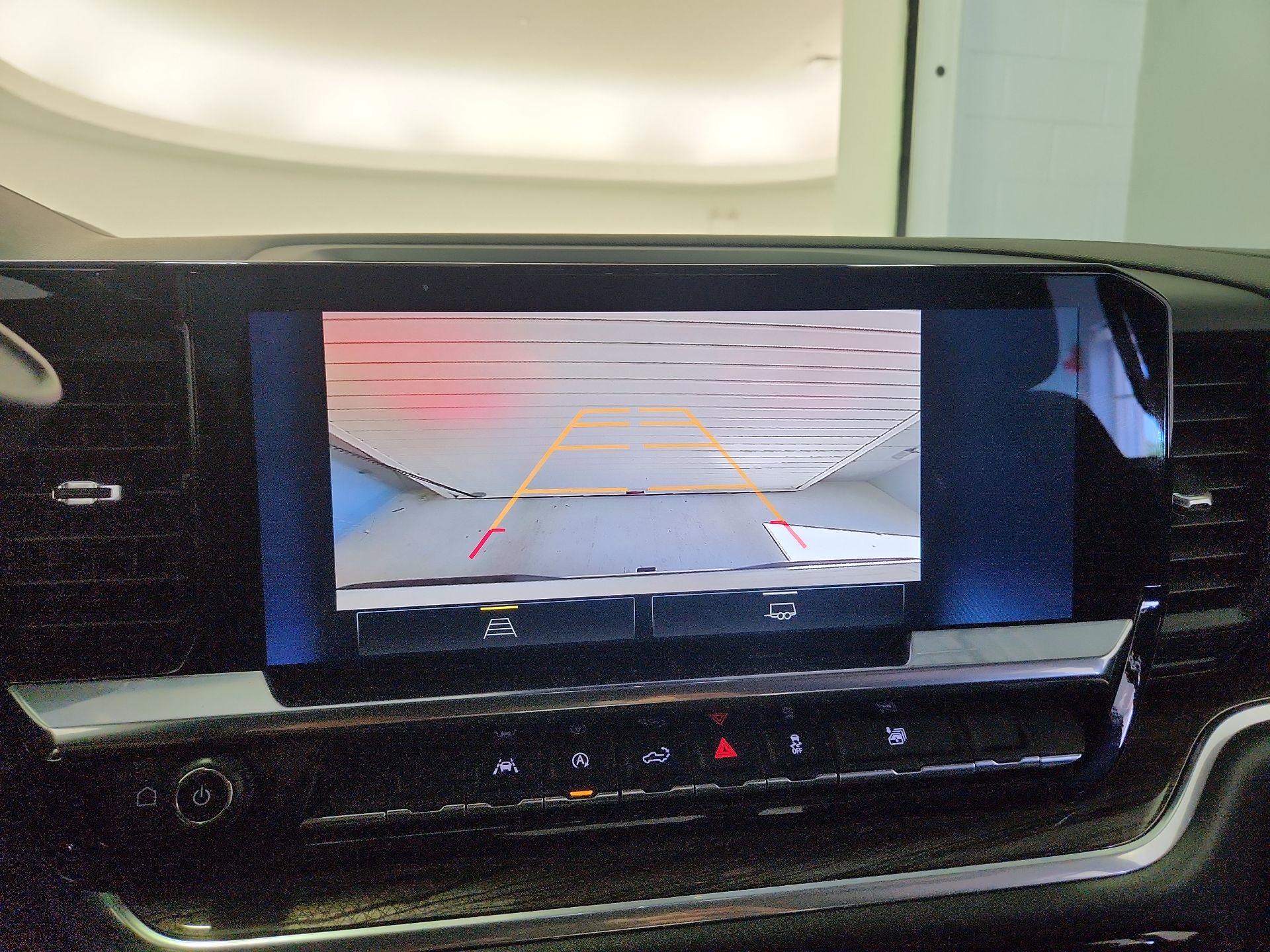 Thumbnail: 2022 Chevrolet Silverado 1500 - 14