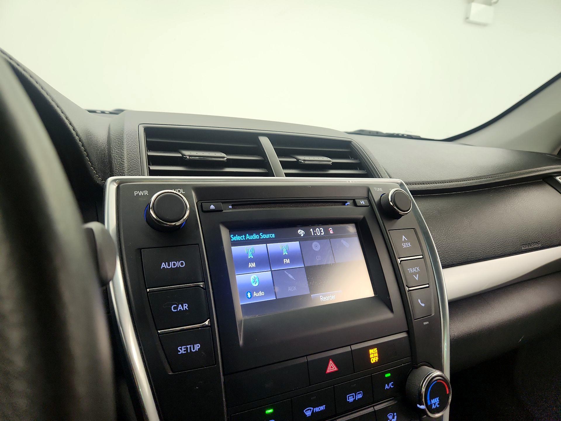 Thumbnail: 2017 Toyota Camry - 15