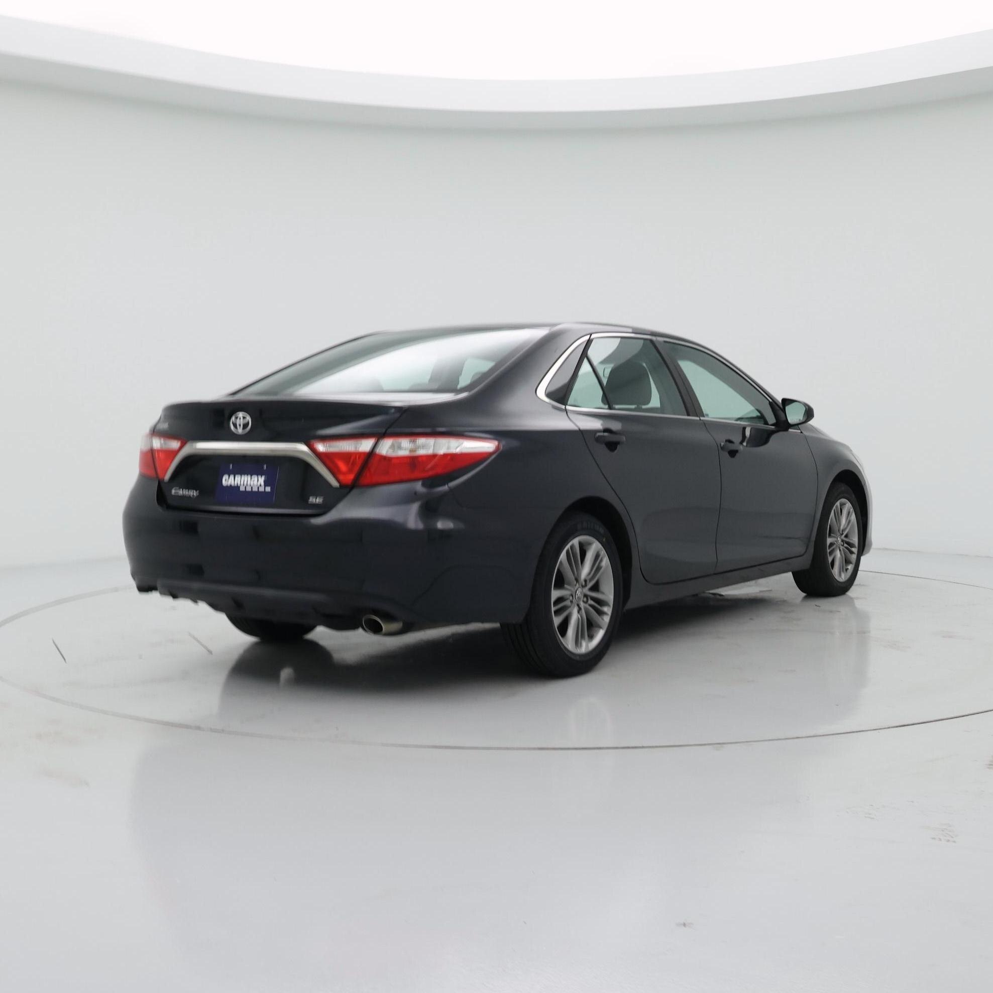 Thumbnail: 2017 Toyota Camry - 8