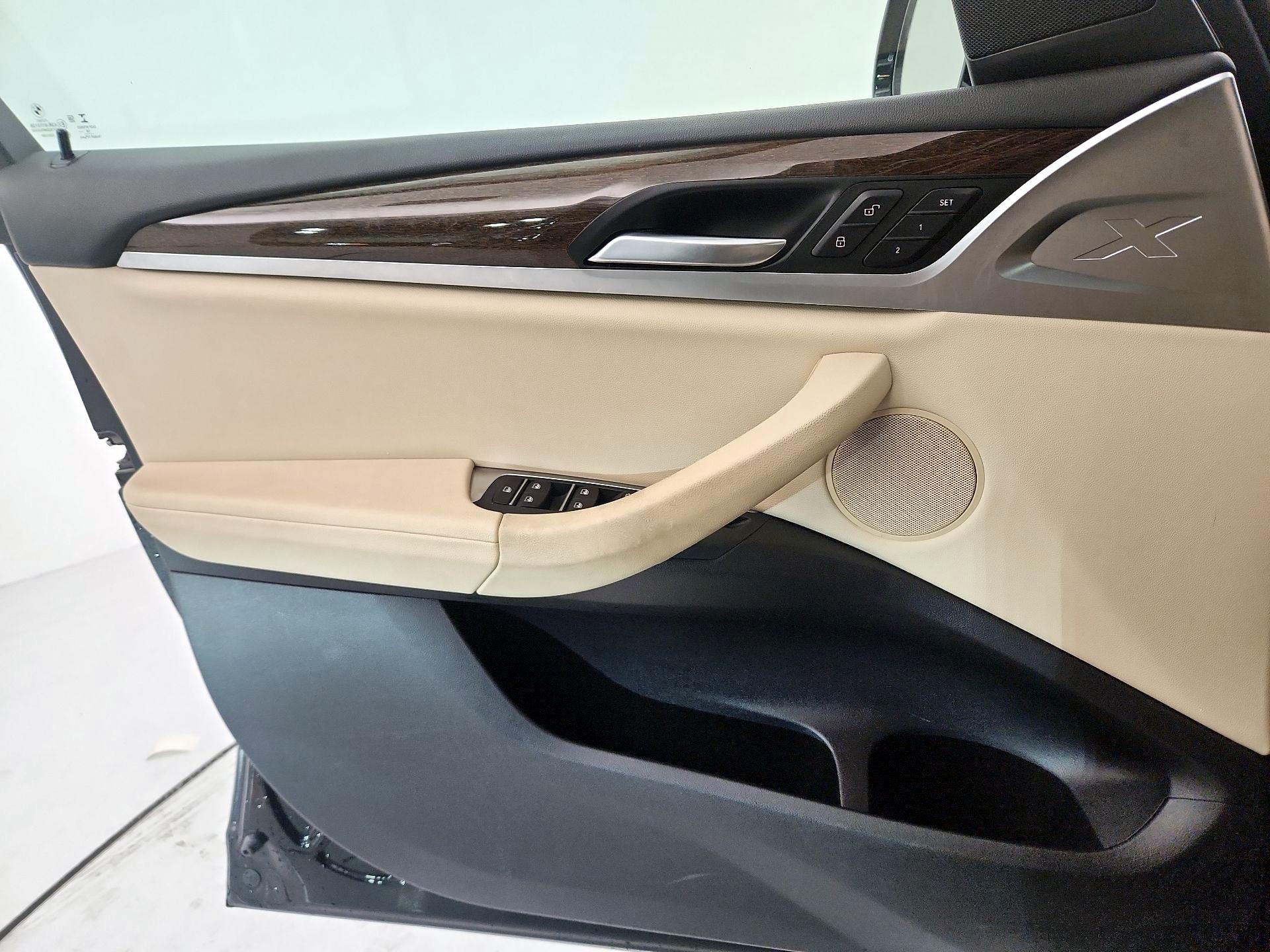 Thumbnail: 2019 BMW X3 - 10