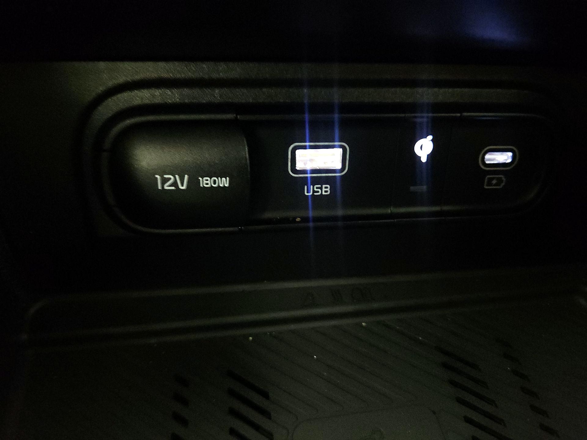 Thumbnail: 2024 Kia Sportage - 18