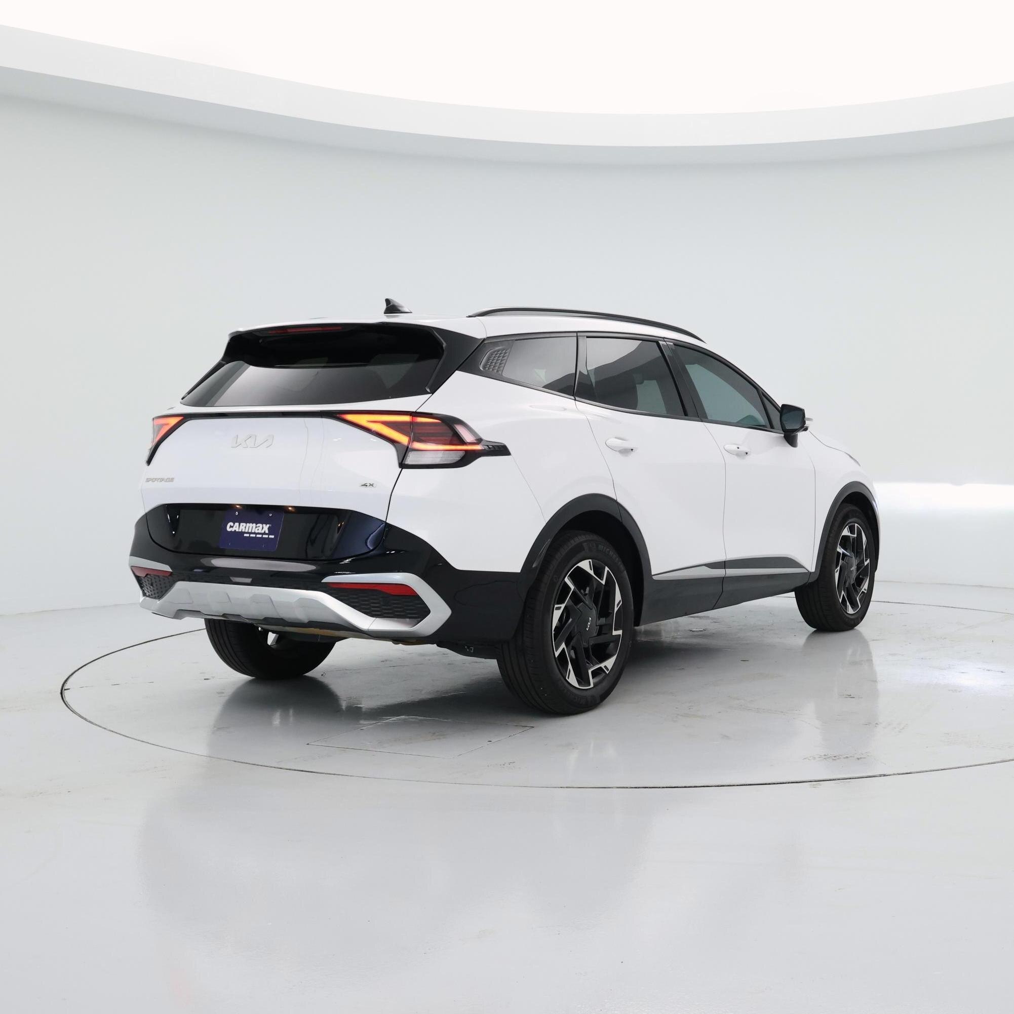 Thumbnail: 2024 Kia Sportage - 8