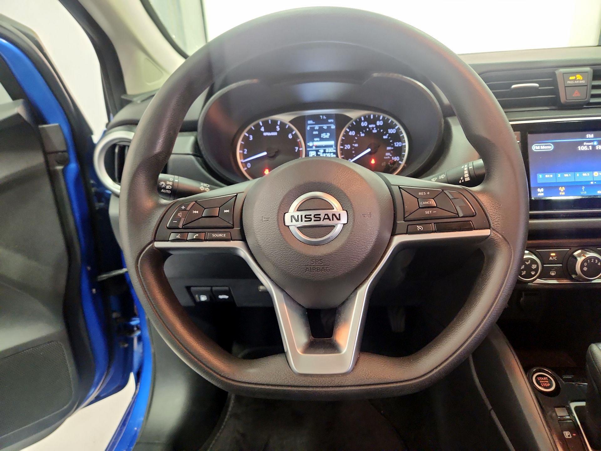 Thumbnail: 2020 Nissan Versa - 10