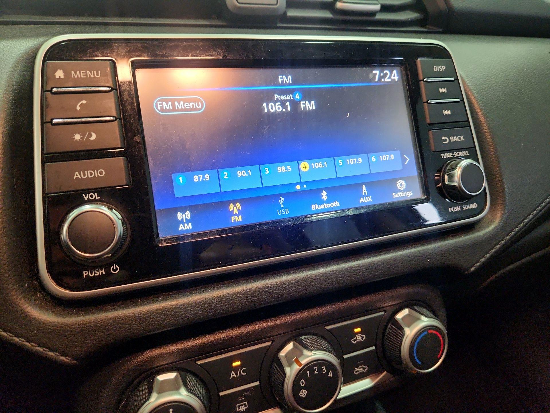 Thumbnail: 2020 Nissan Versa - 15