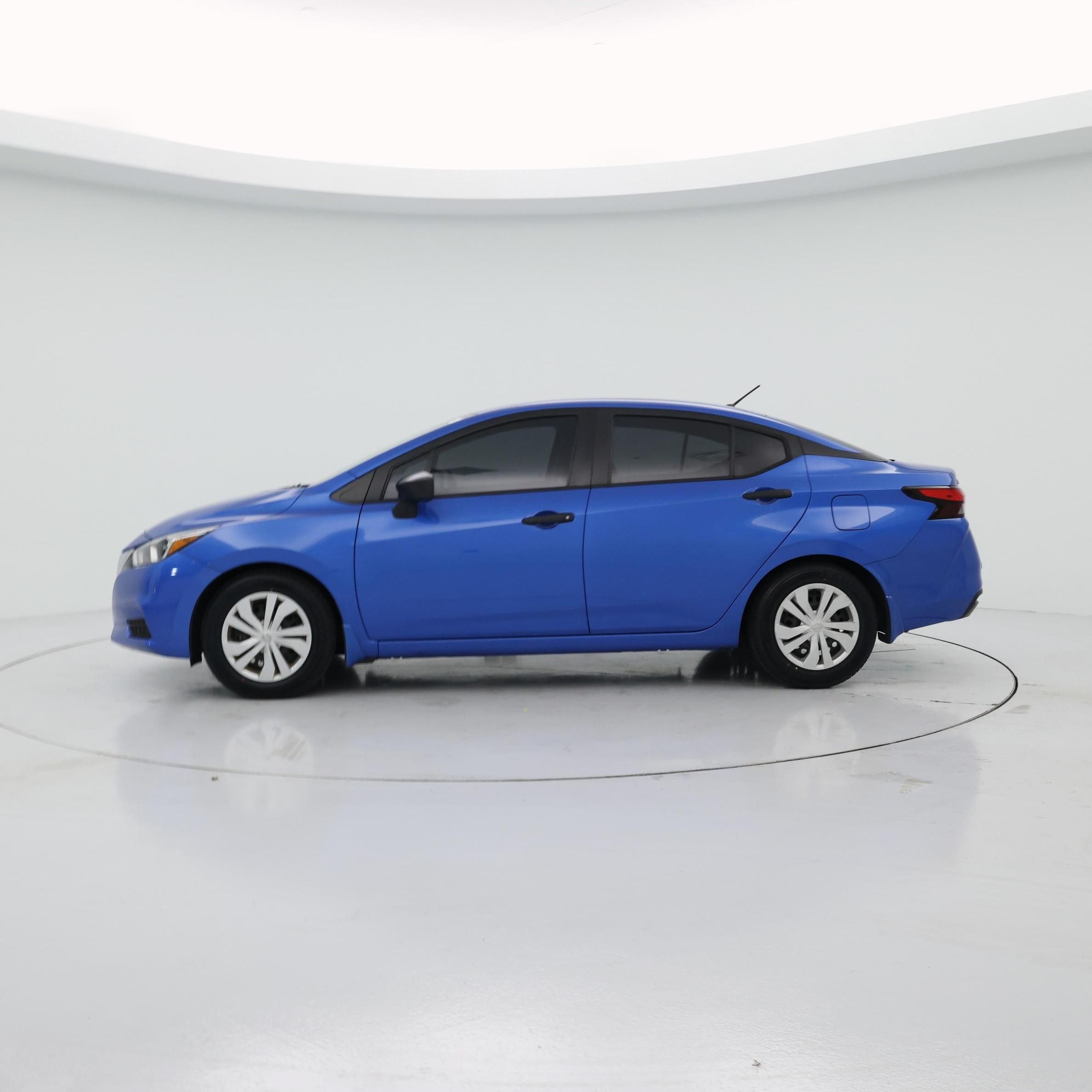 Thumbnail: 2020 Nissan Versa - 3