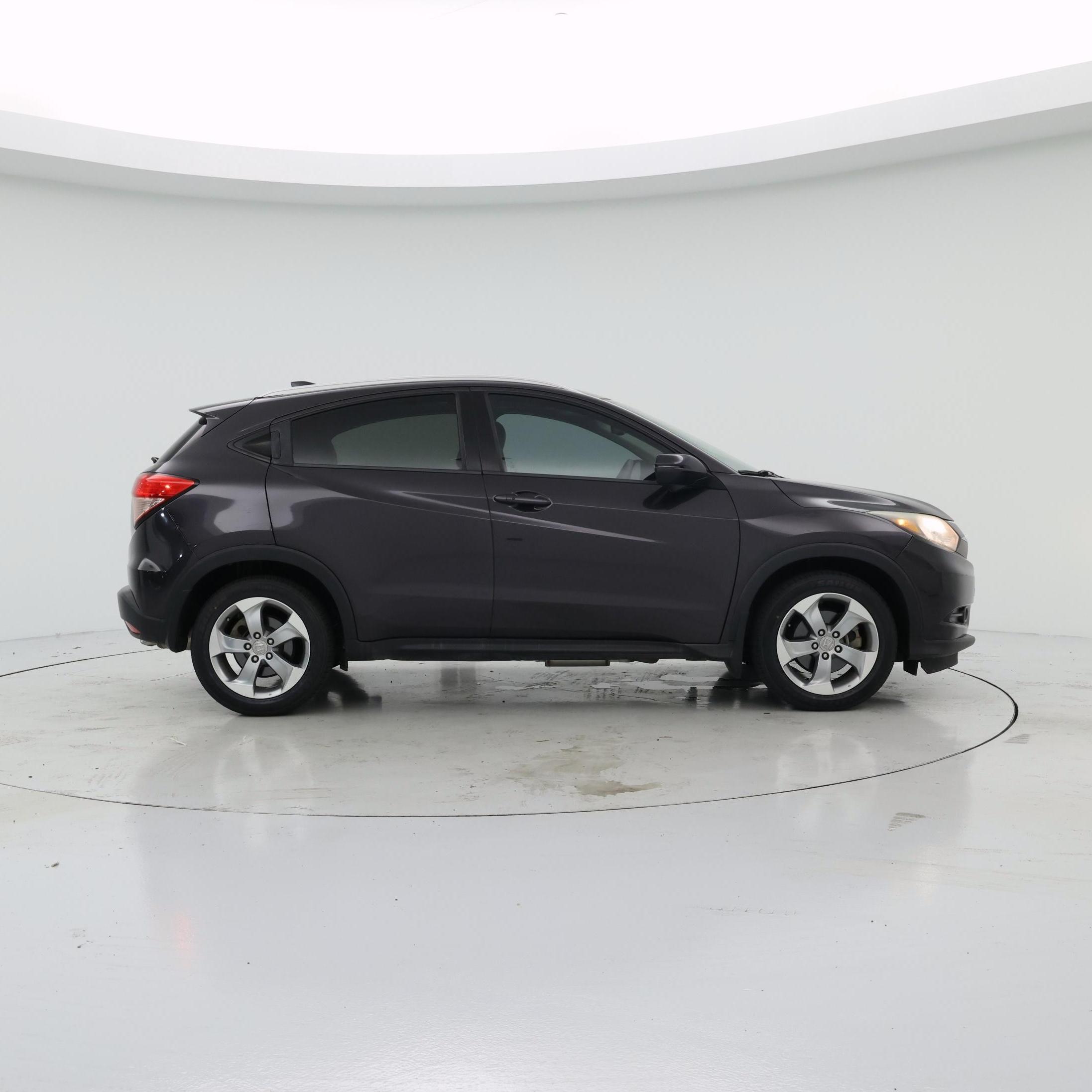 Thumbnail: 2017 Honda HR-V - 7