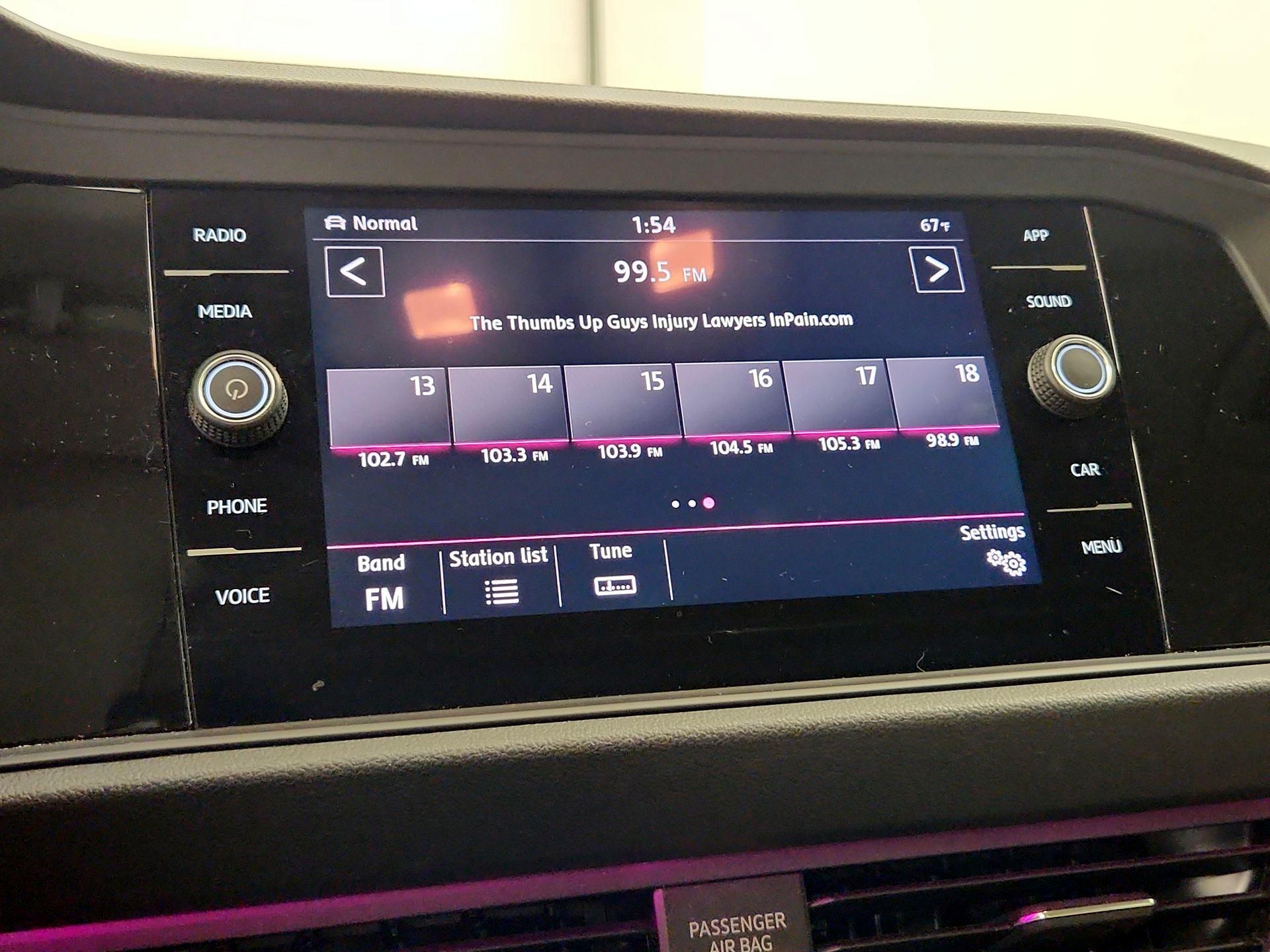 Thumbnail: 2019 Volkswagen Jetta - 15