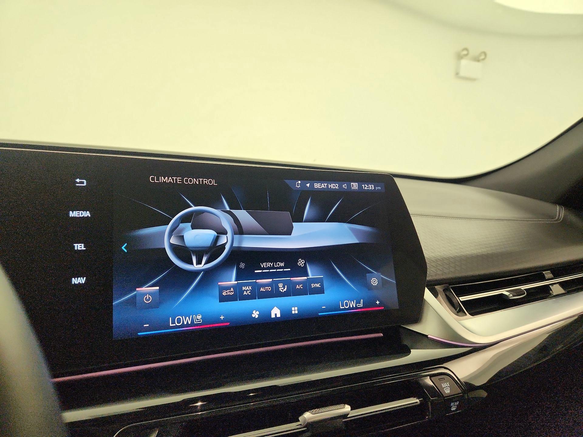 Thumbnail: 2024 BMW X2 - 16