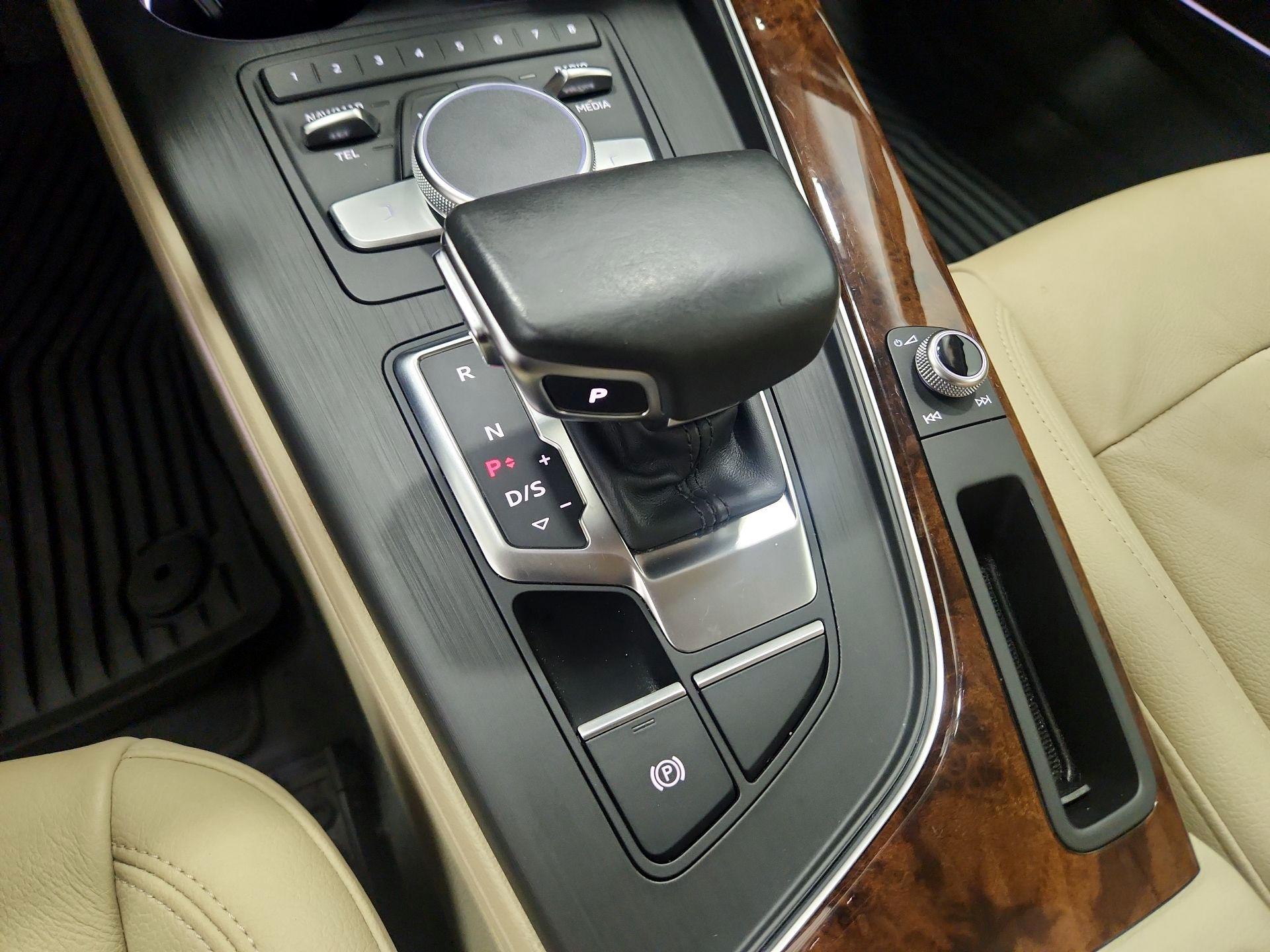 Thumbnail: 2017 Audi A4 - 17