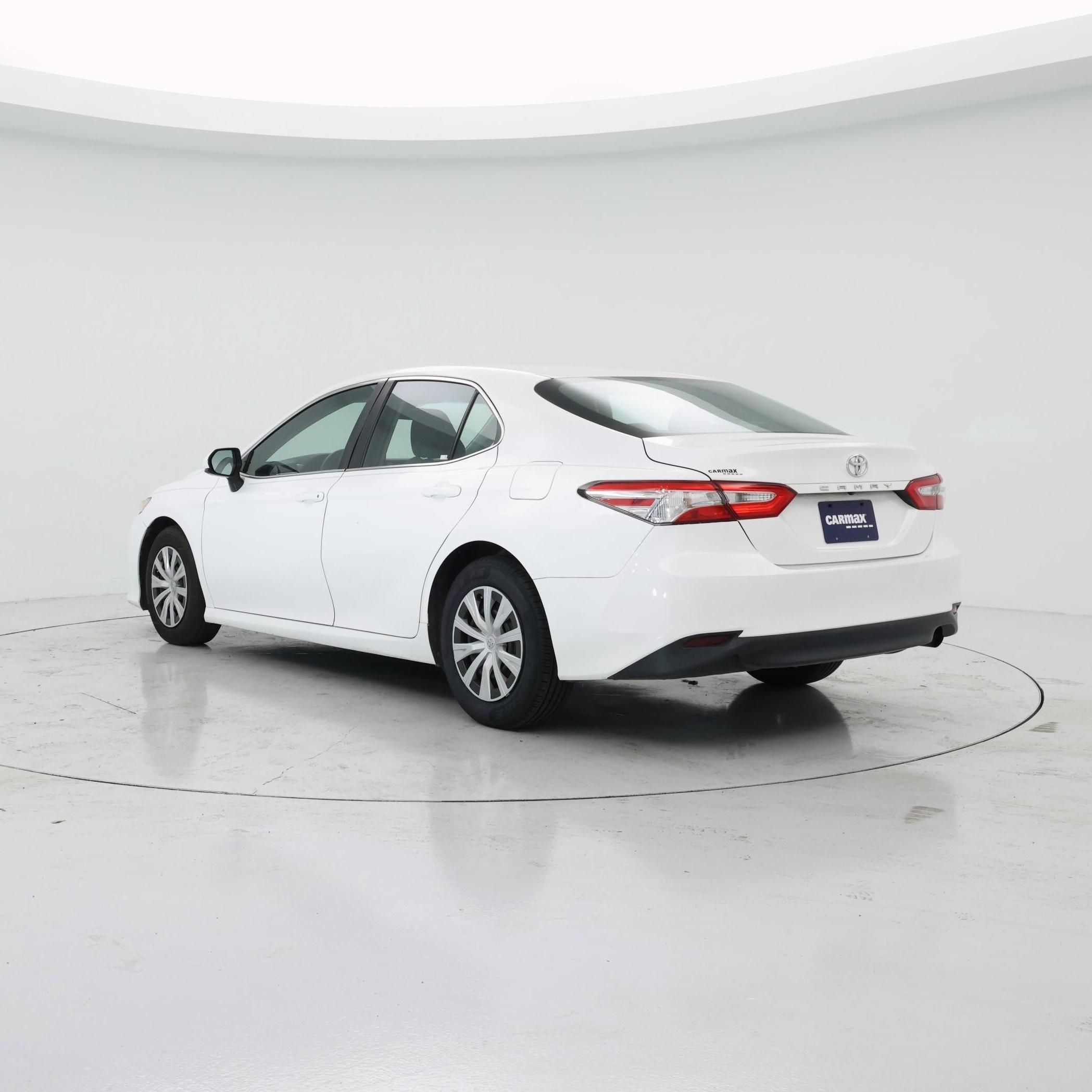 Thumbnail: 2018 Toyota Camry - 2
