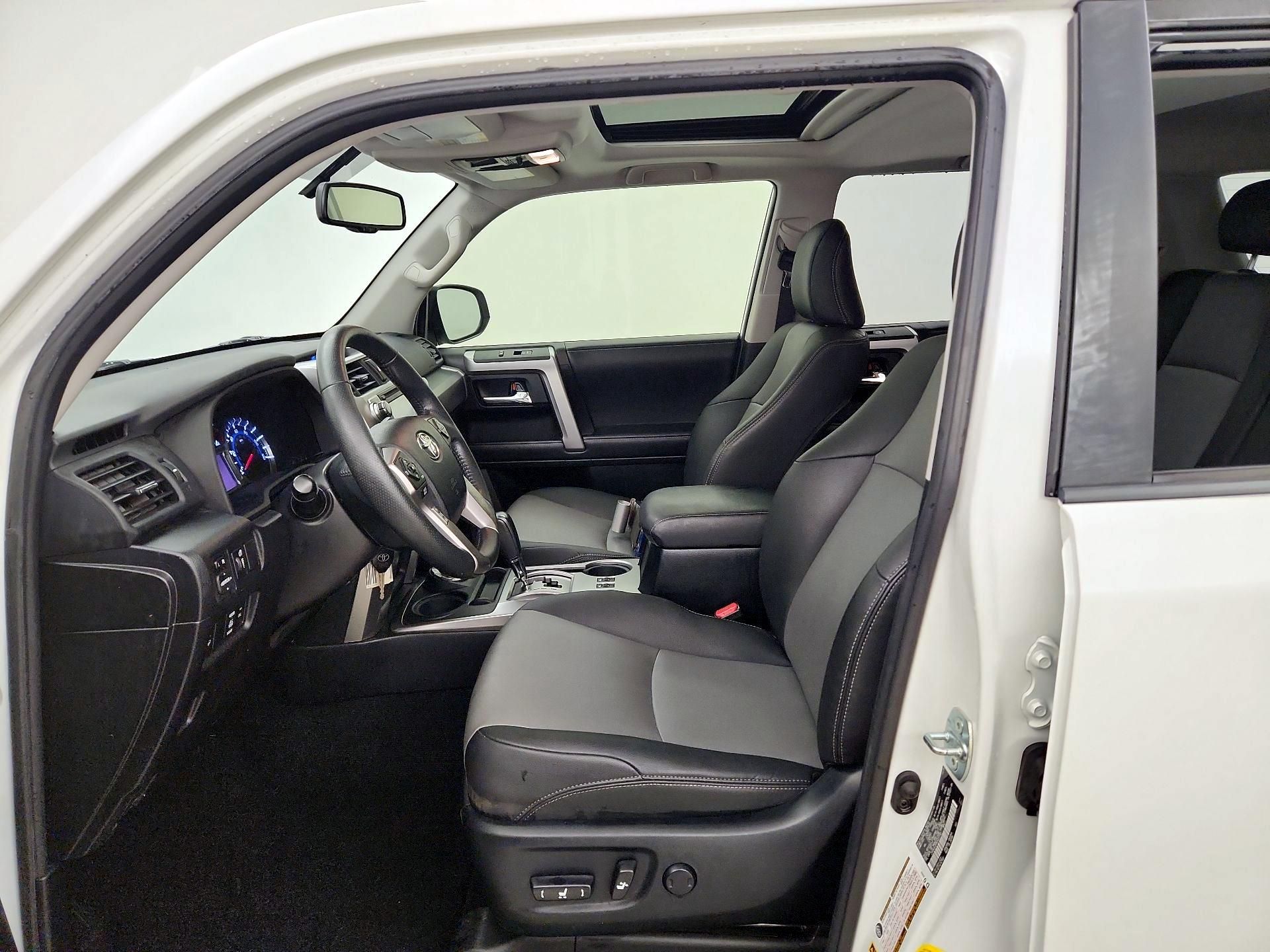 Thumbnail: 2019 Toyota 4Runner - 11
