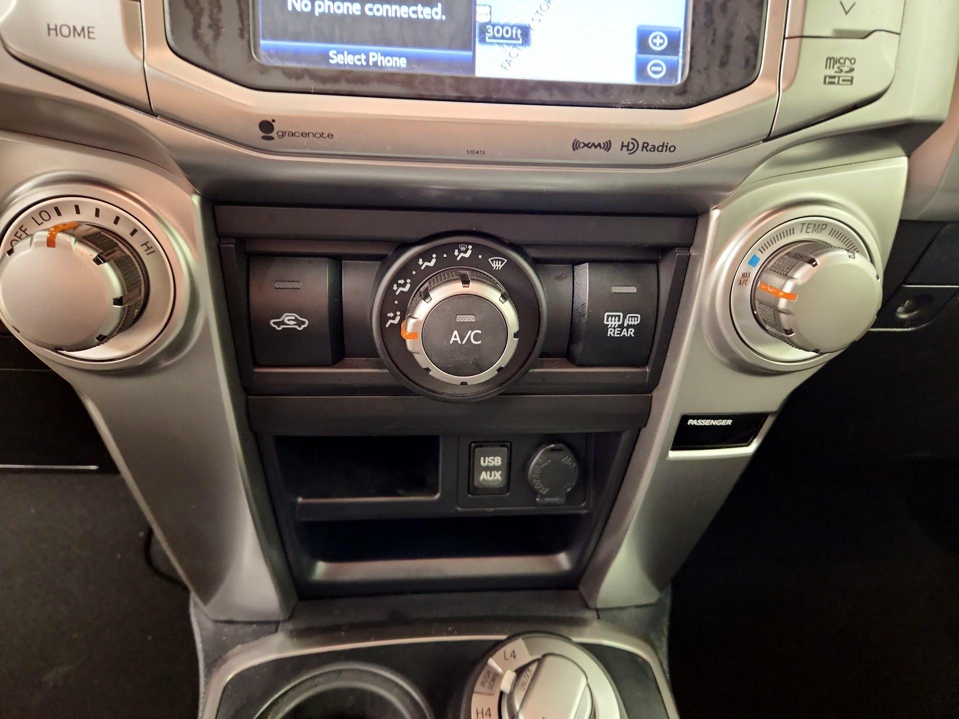 Thumbnail: 2019 Toyota 4Runner - 16