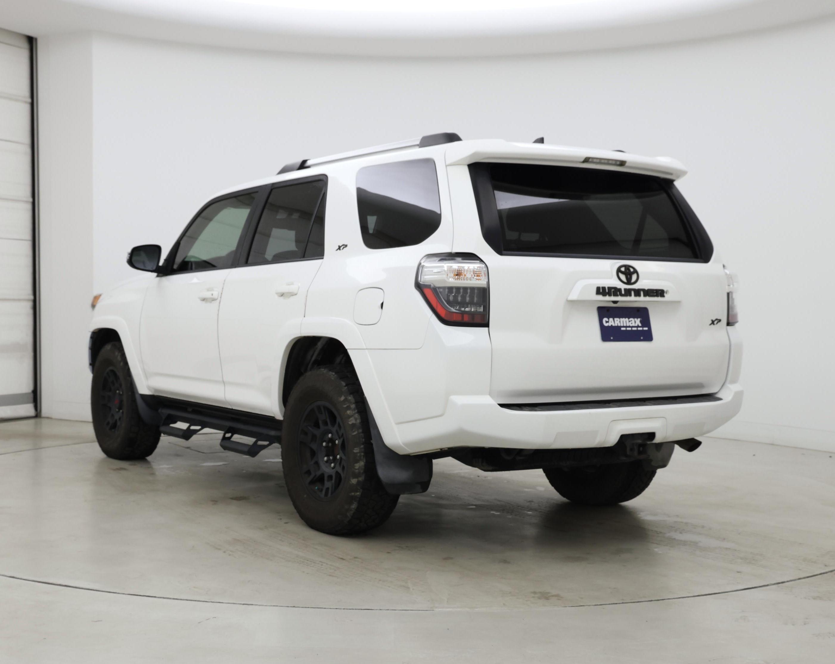Thumbnail: 2019 Toyota 4Runner - 2
