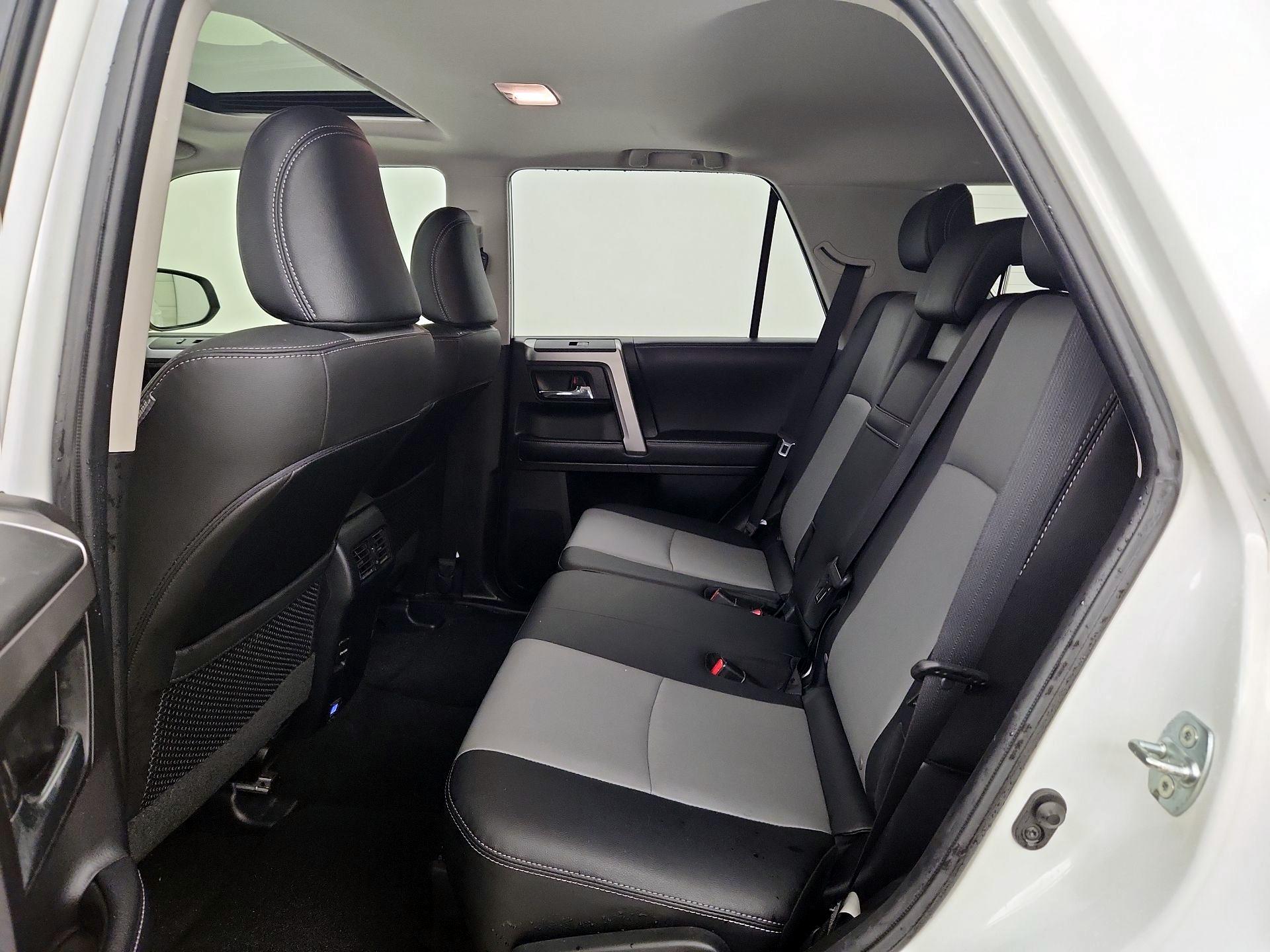 Thumbnail: 2019 Toyota 4Runner - 20