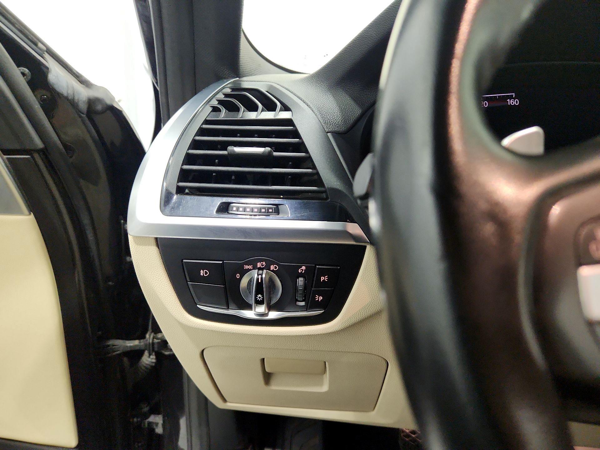 Thumbnail: 2020 BMW X3 - 13