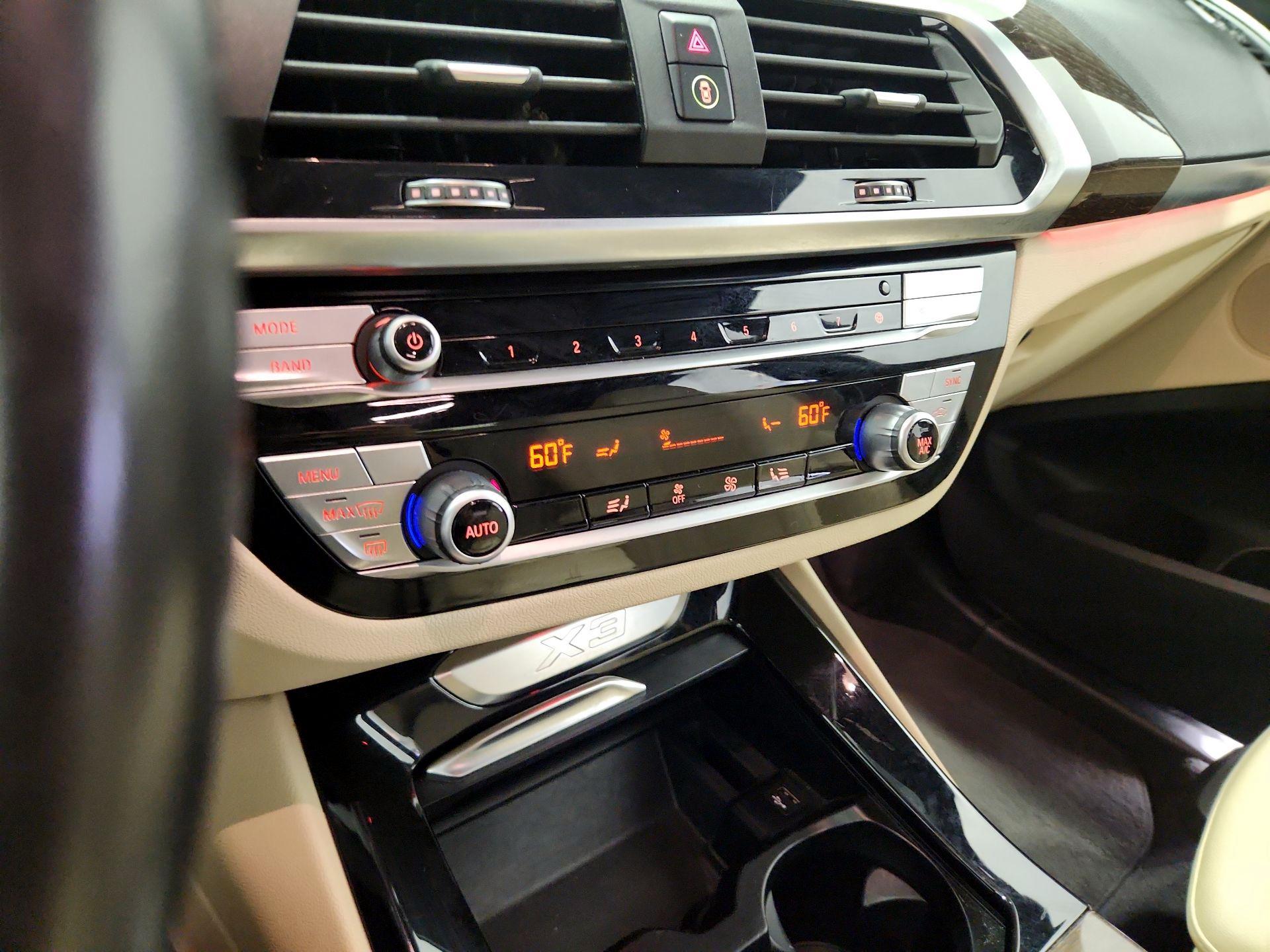 Thumbnail: 2020 BMW X3 - 17