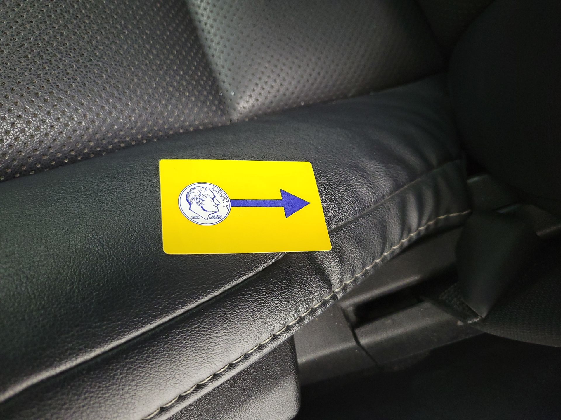 Thumbnail: 2018 Lexus ES - 19