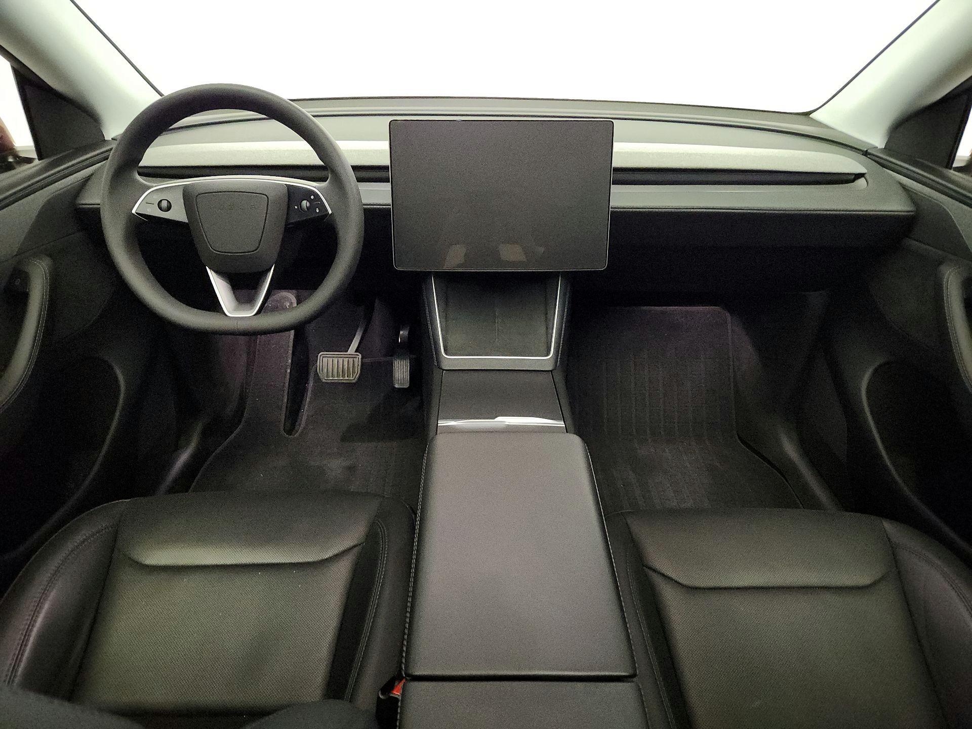 Thumbnail: 2026 Tesla Model Y - 9