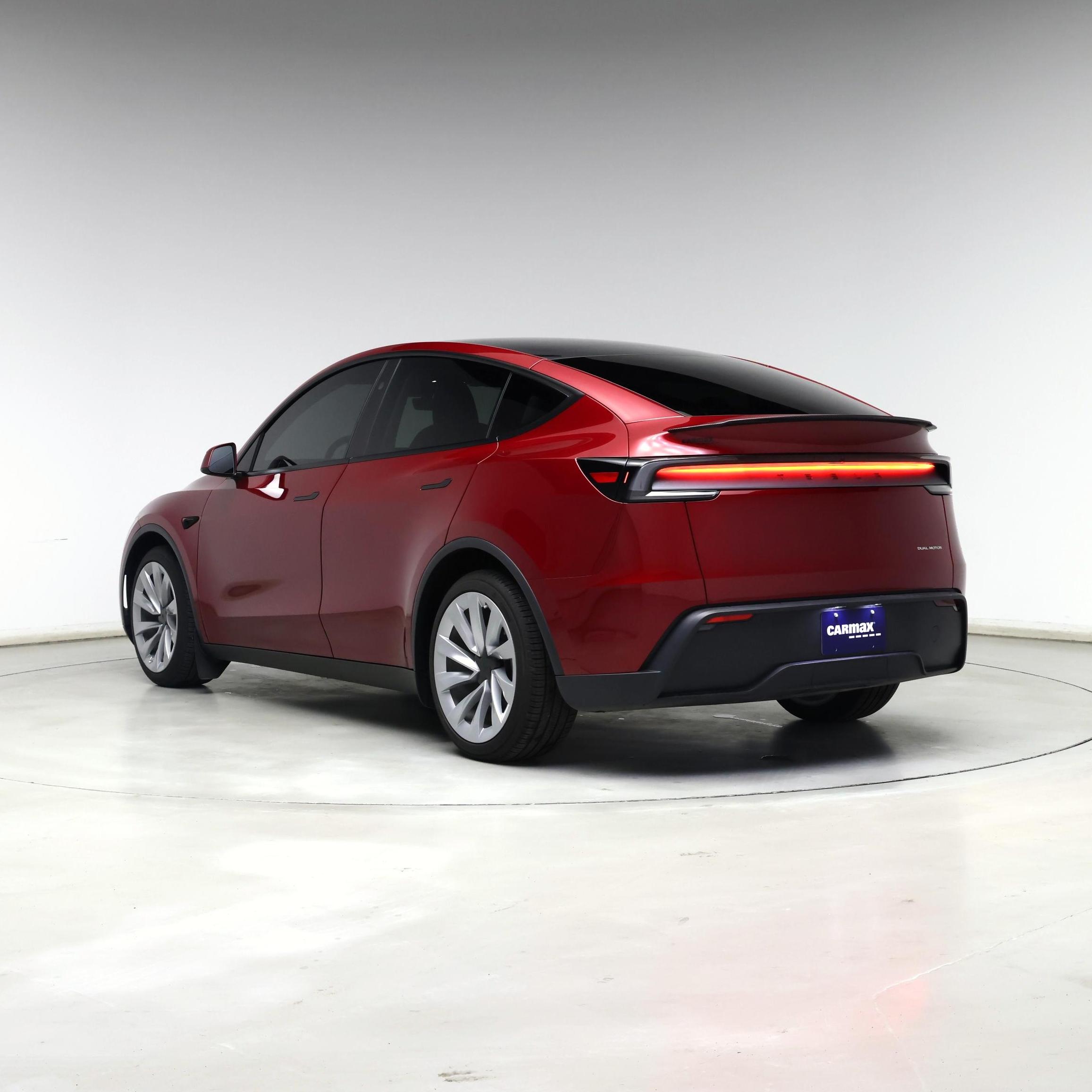 Thumbnail: 2026 Tesla Model Y - 2