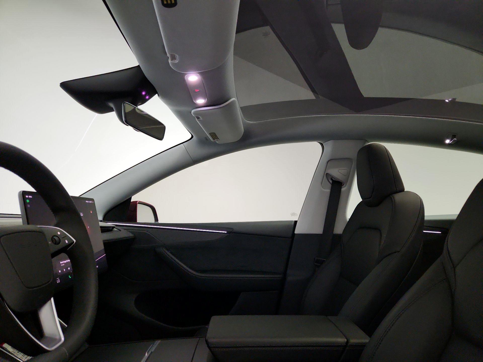 Thumbnail: 2026 Tesla Model Y - 19