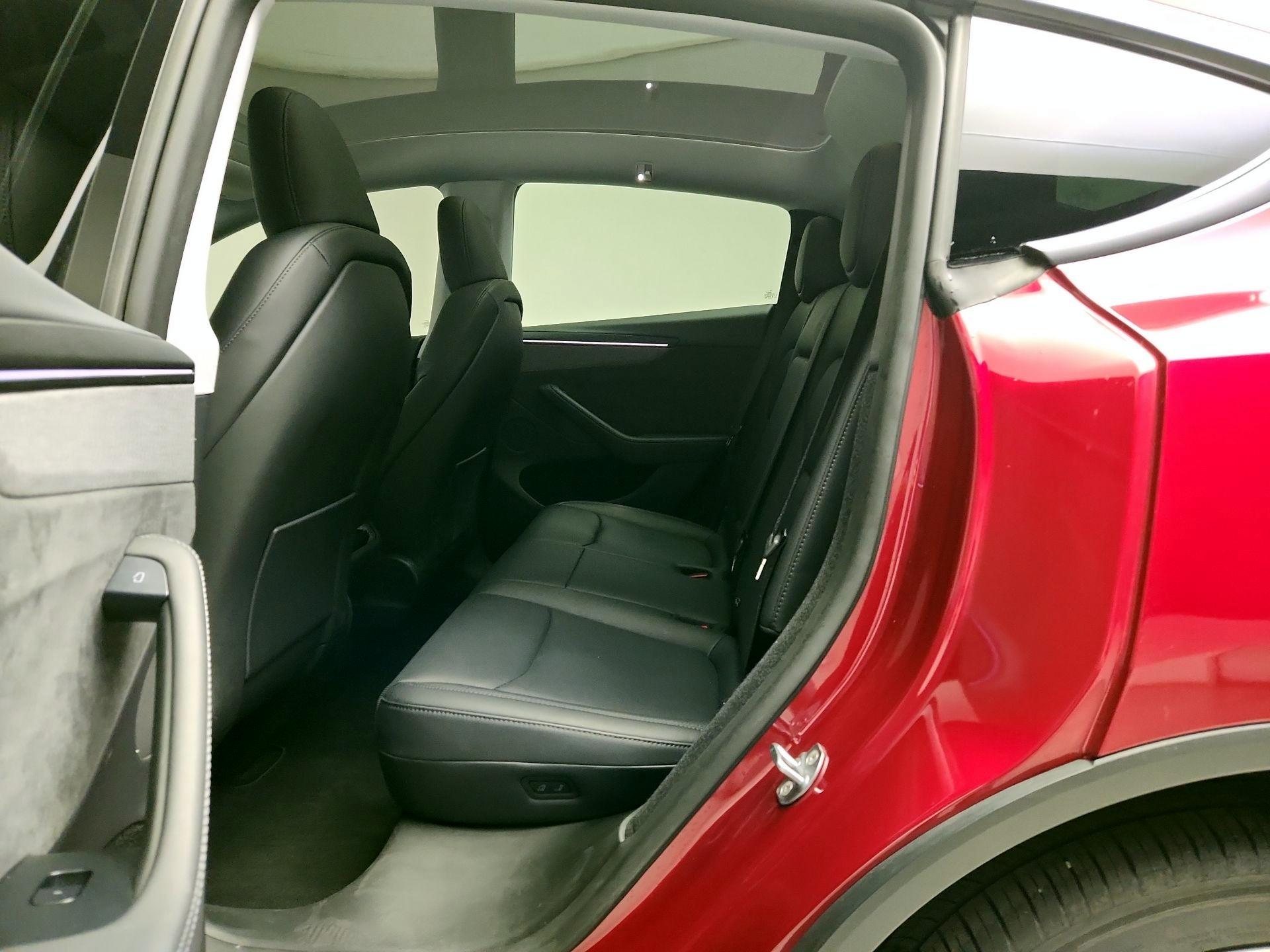 Thumbnail: 2026 Tesla Model Y - 20