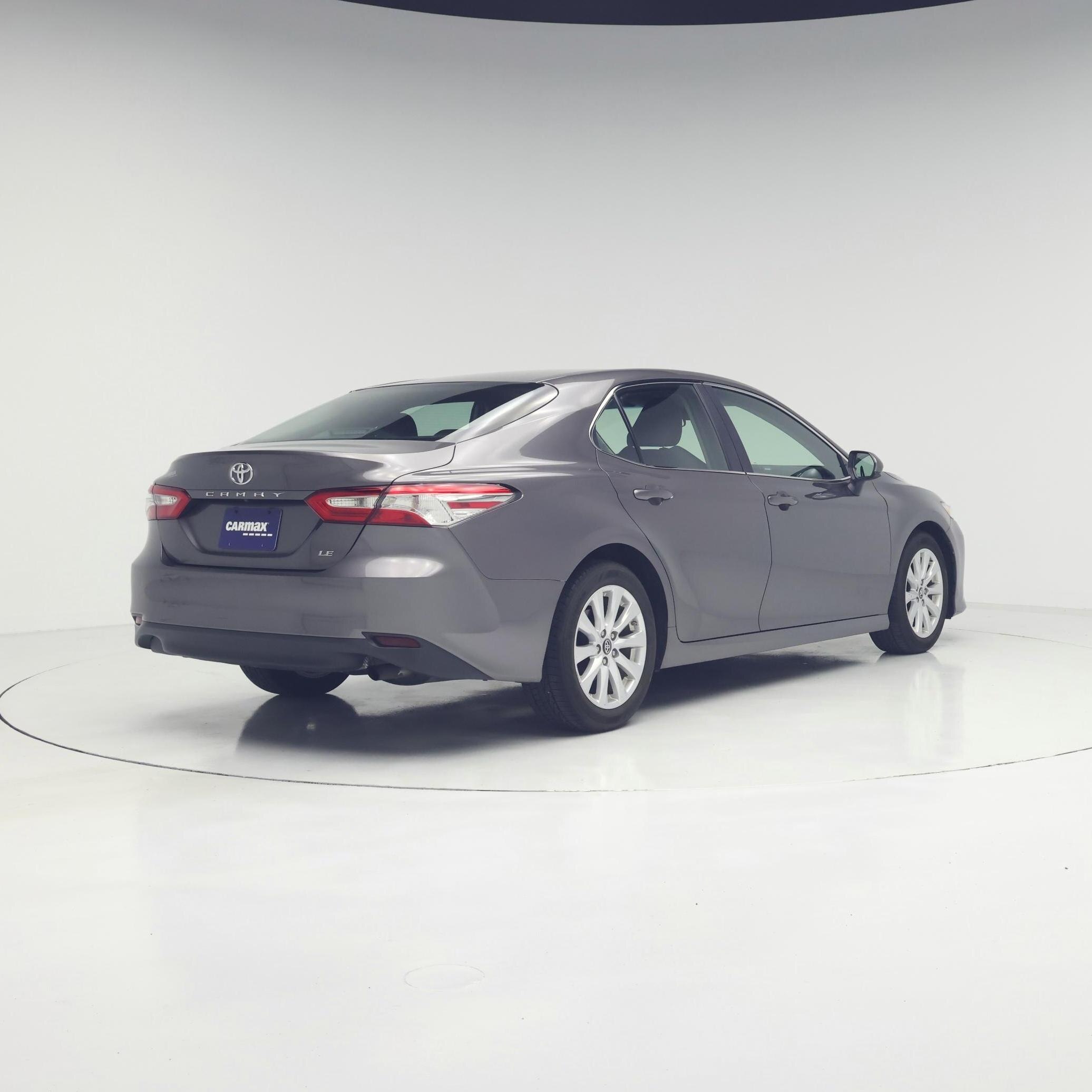 Thumbnail: 2018 Toyota Camry - 8