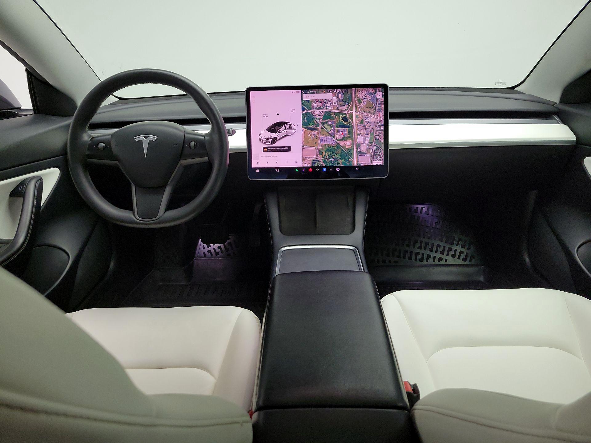 Thumbnail: 2021 Tesla Model 3 - 9