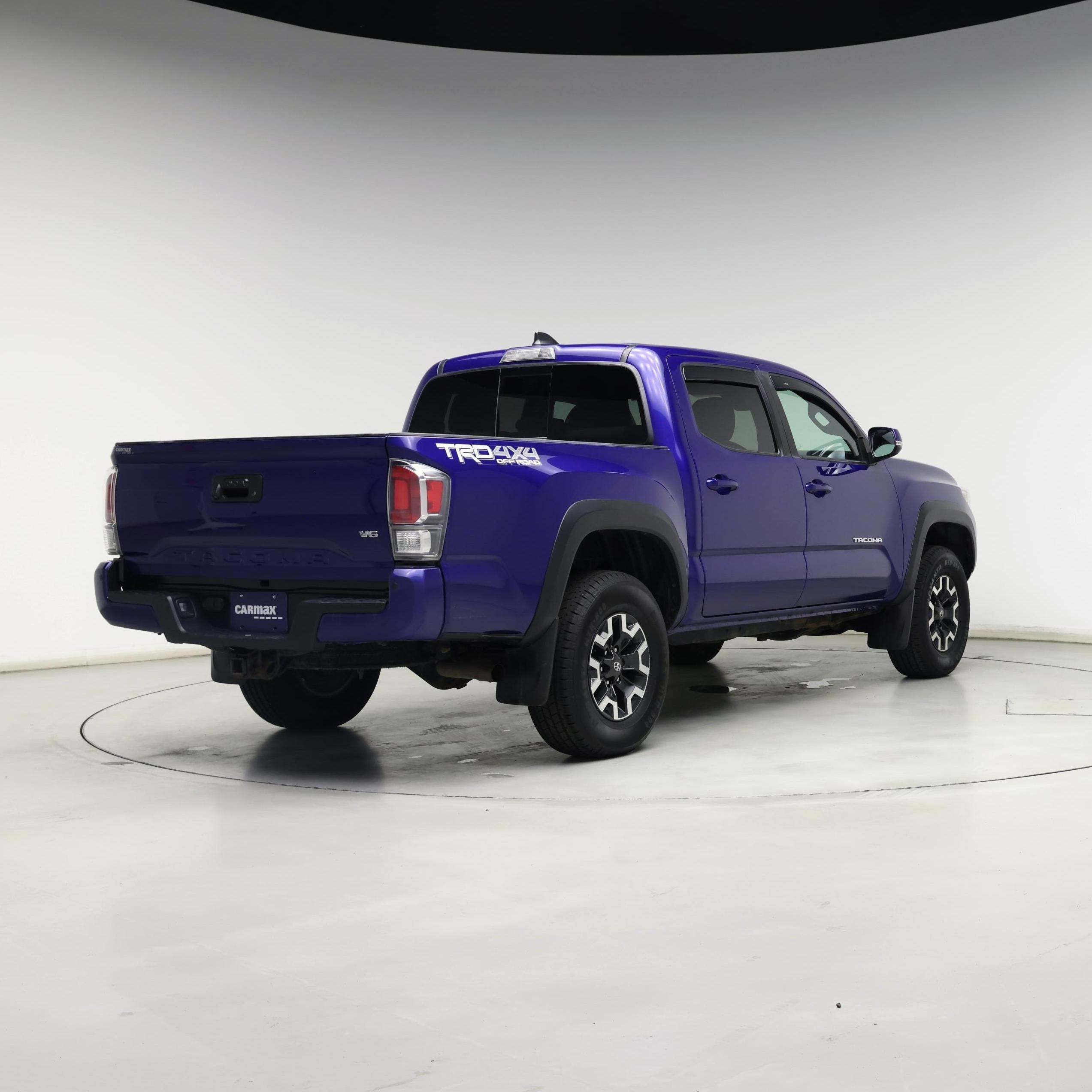 Thumbnail: 2022 Toyota Tacoma - 8