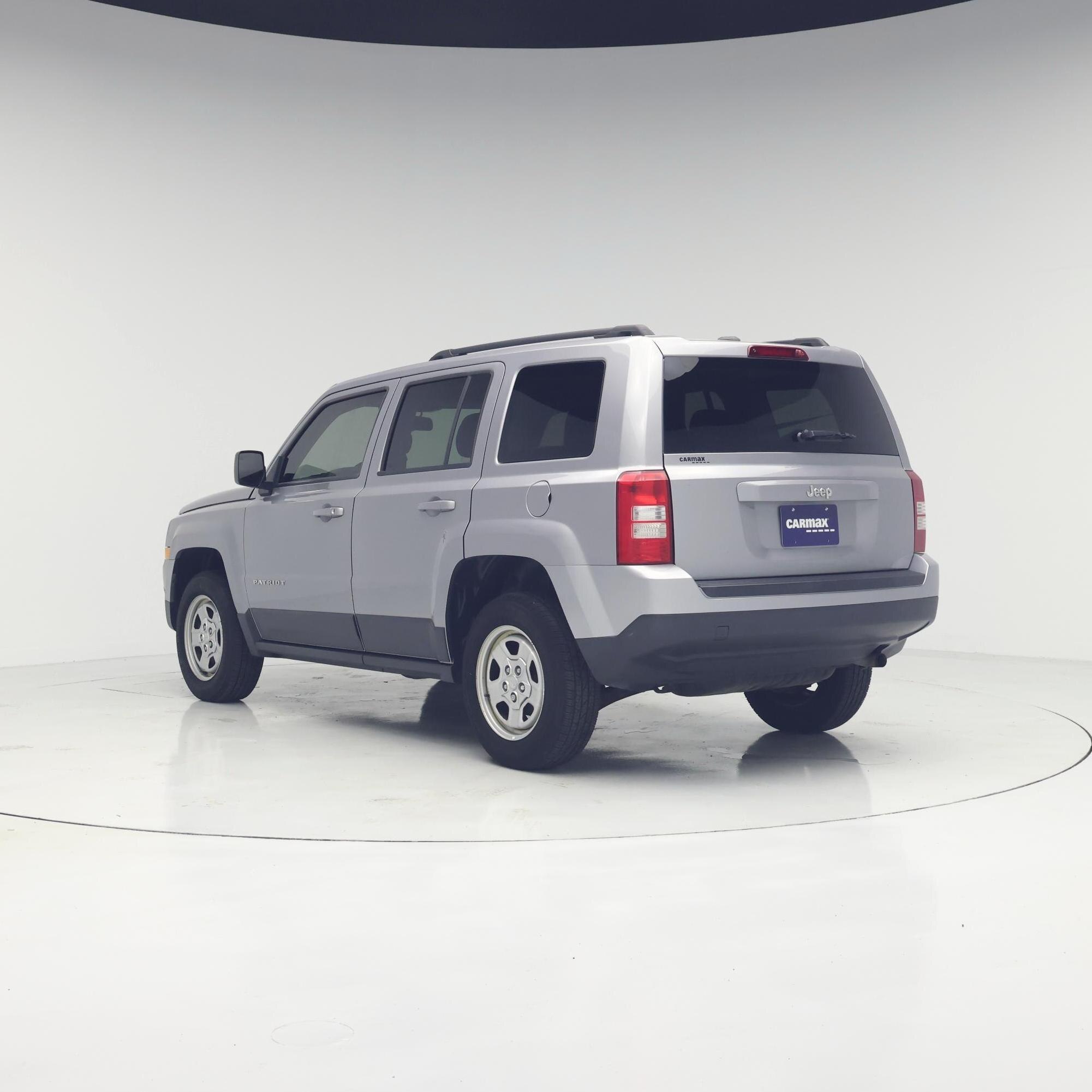 Thumbnail: 2017 Jeep Patriot - 2