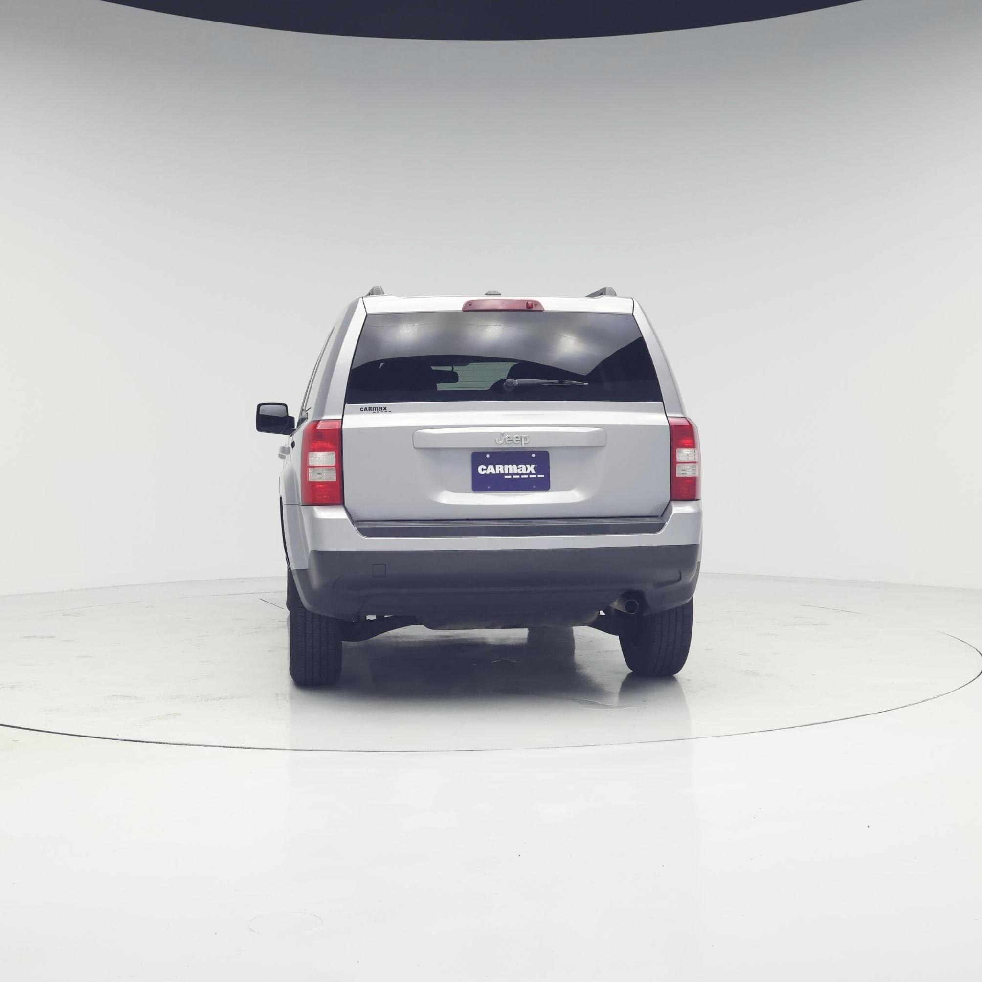 Thumbnail: 2017 Jeep Patriot - 6