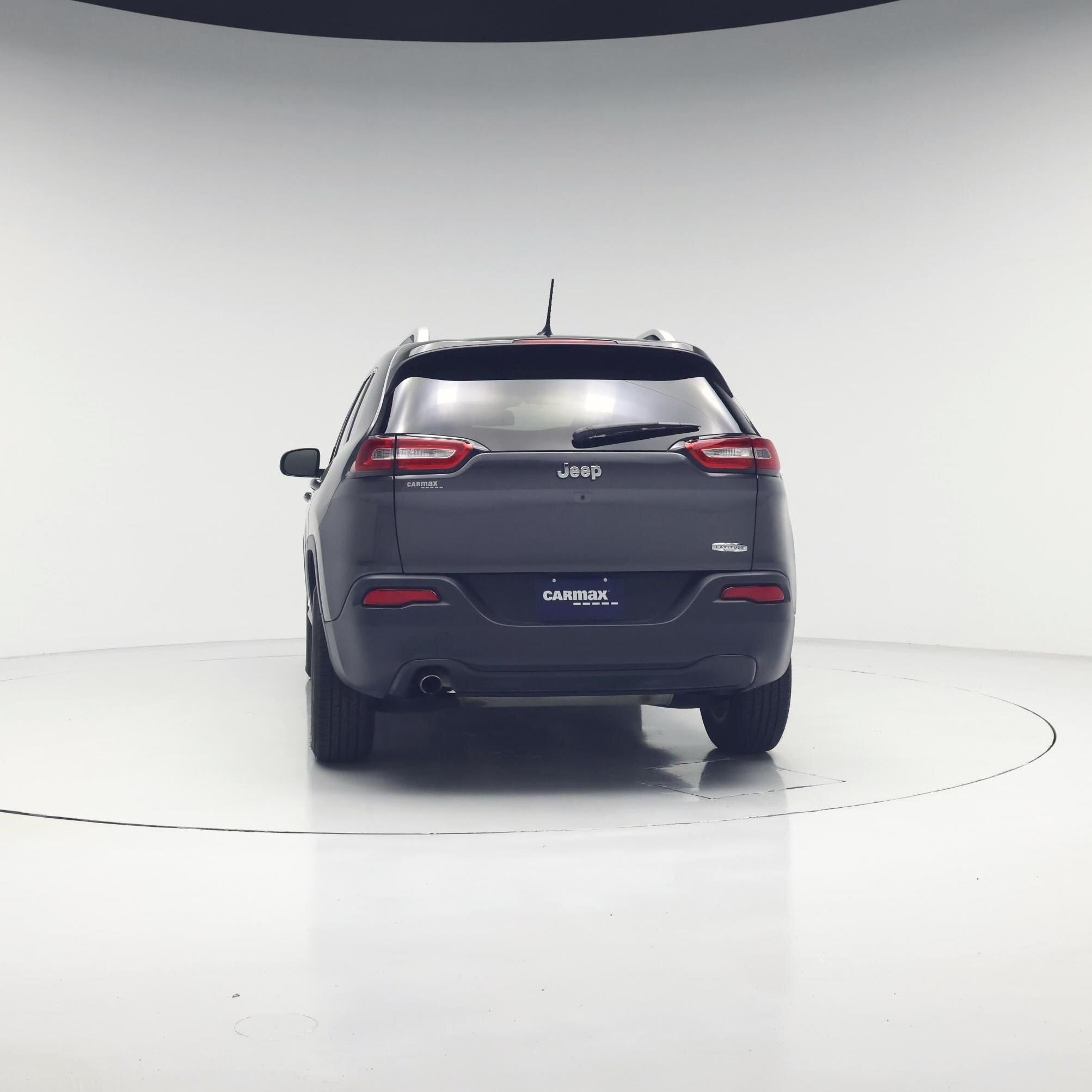 Thumbnail: 2016 Jeep Cherokee - 6