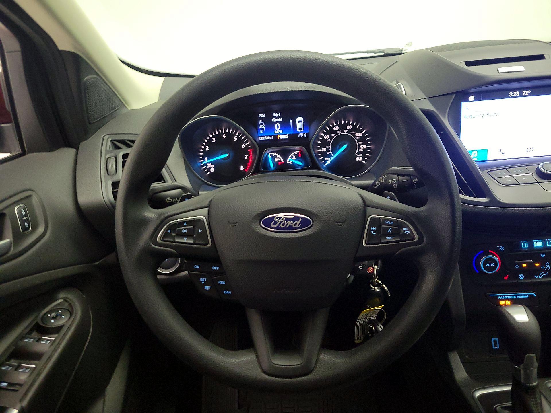 Thumbnail: 2017 Ford Escape - 10