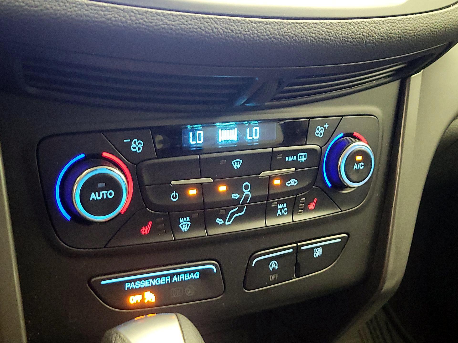 Thumbnail: 2017 Ford Escape - 16