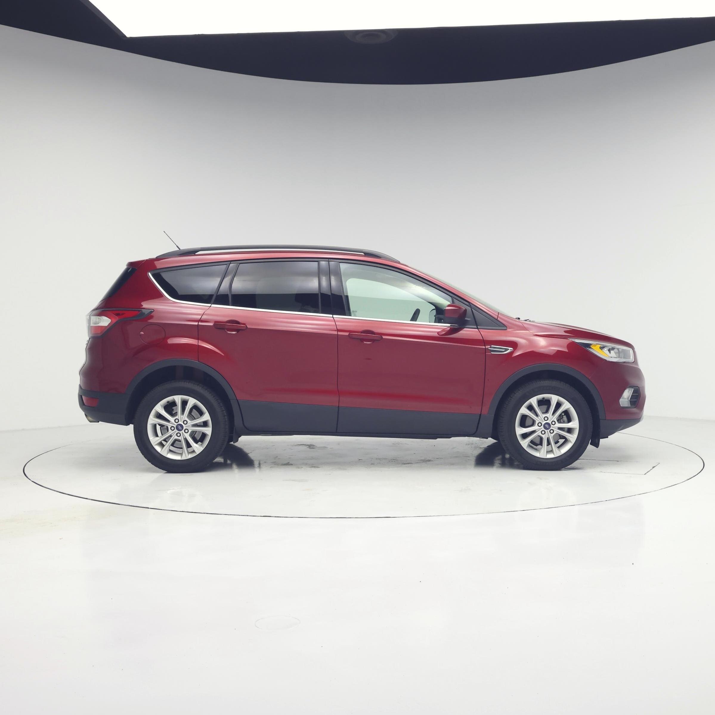 Thumbnail: 2017 Ford Escape - 7