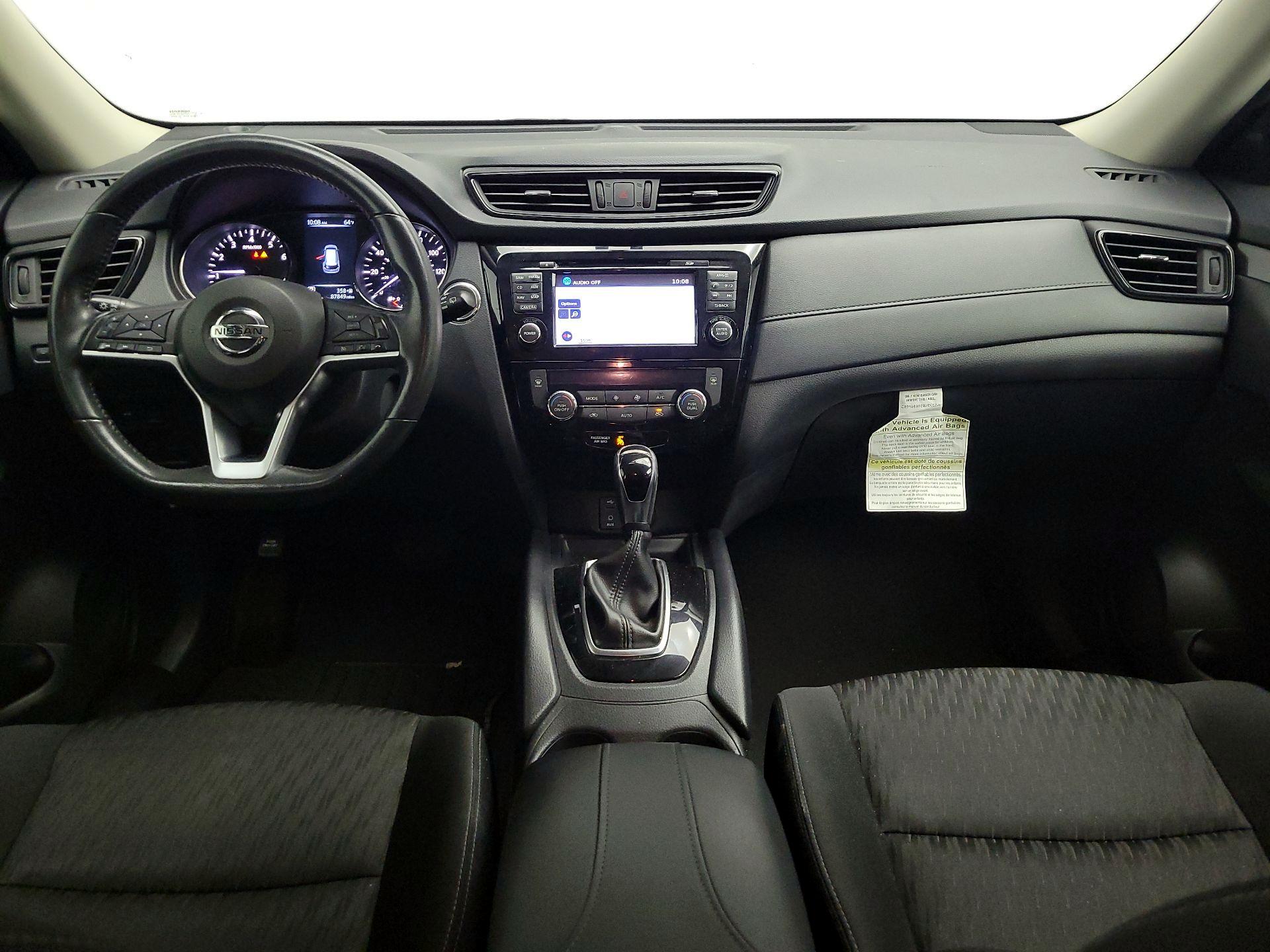 Thumbnail: 2017 Nissan Rogue - 9